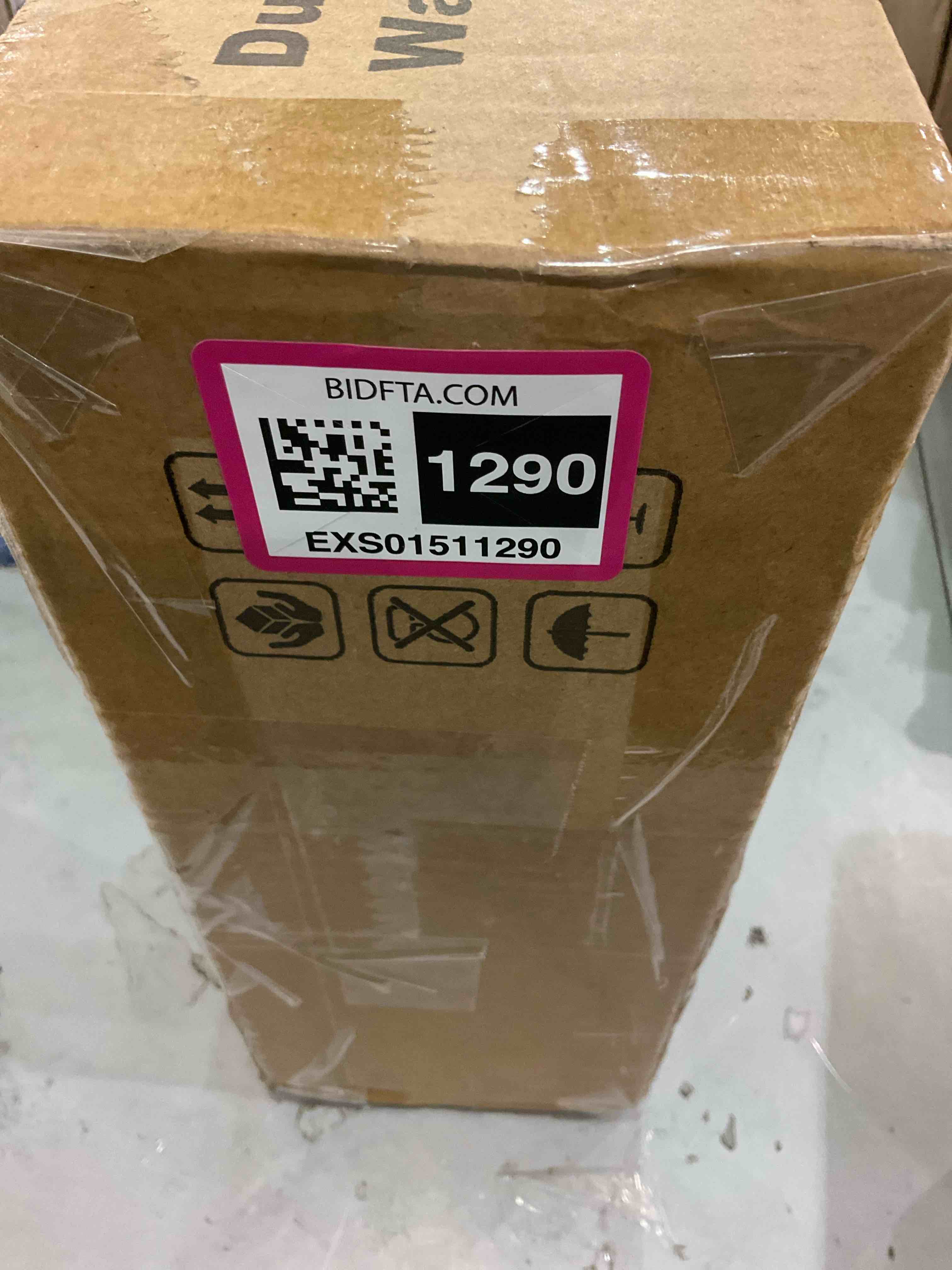 https://s3.amazonaws.com/lotting-images-prod/BargainHunt/EXS01511290_1717070508072.jpeg