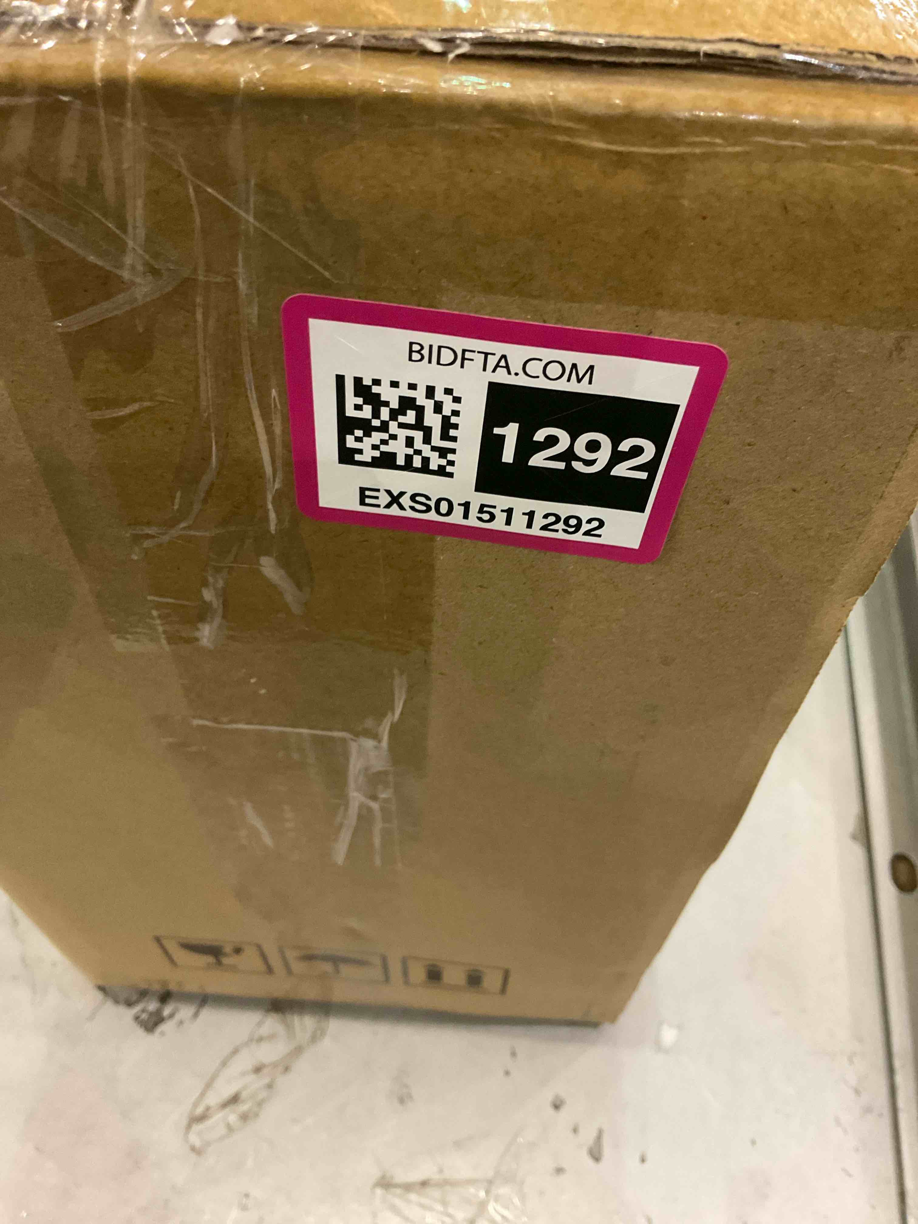https://s3.amazonaws.com/lotting-images-prod/BargainHunt/EXS01511292_1717070737152.jpeg