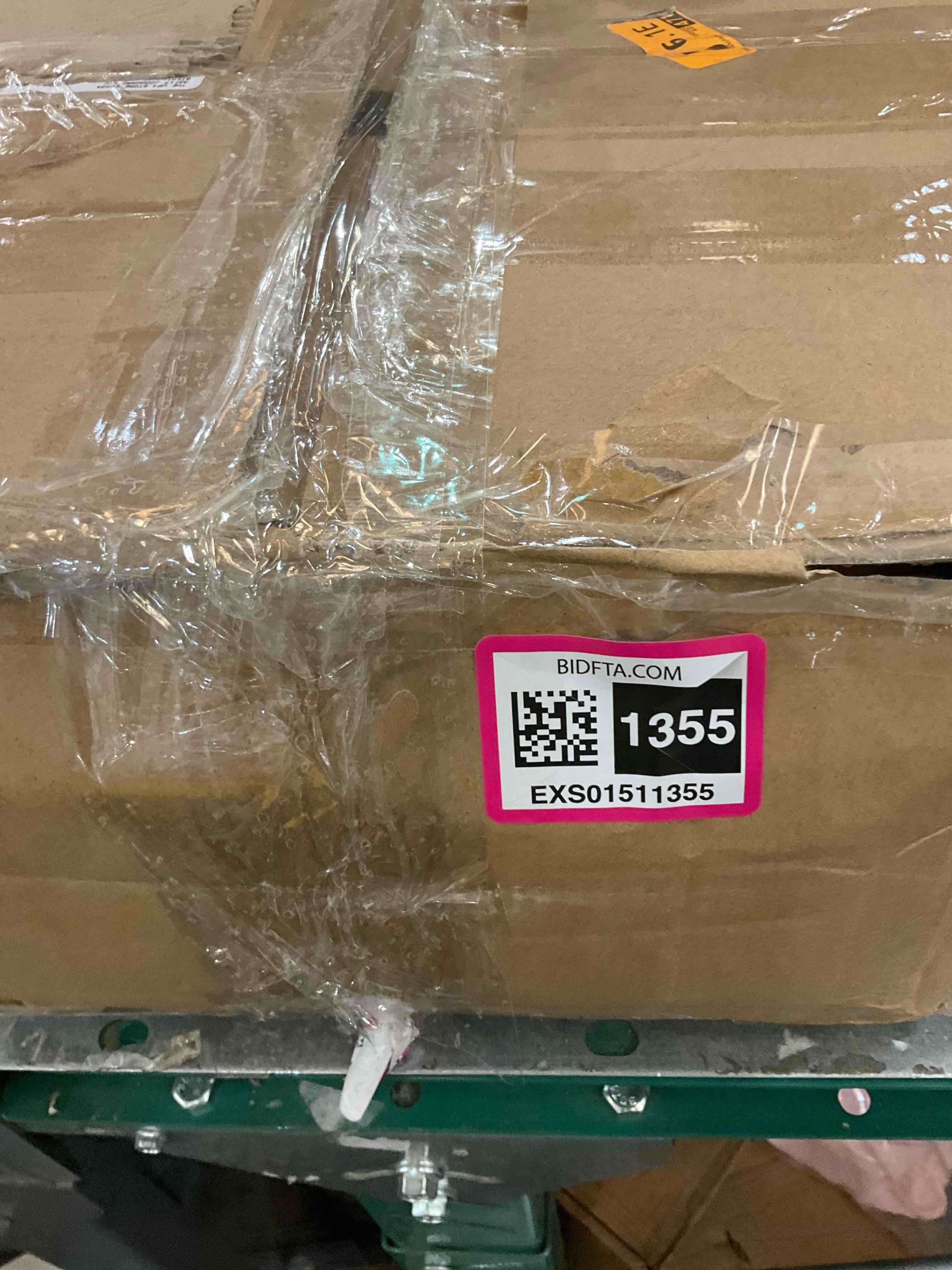 https://s3.amazonaws.com/lotting-images-prod/BargainHunt/EXS01511355_1717096017368.jpeg