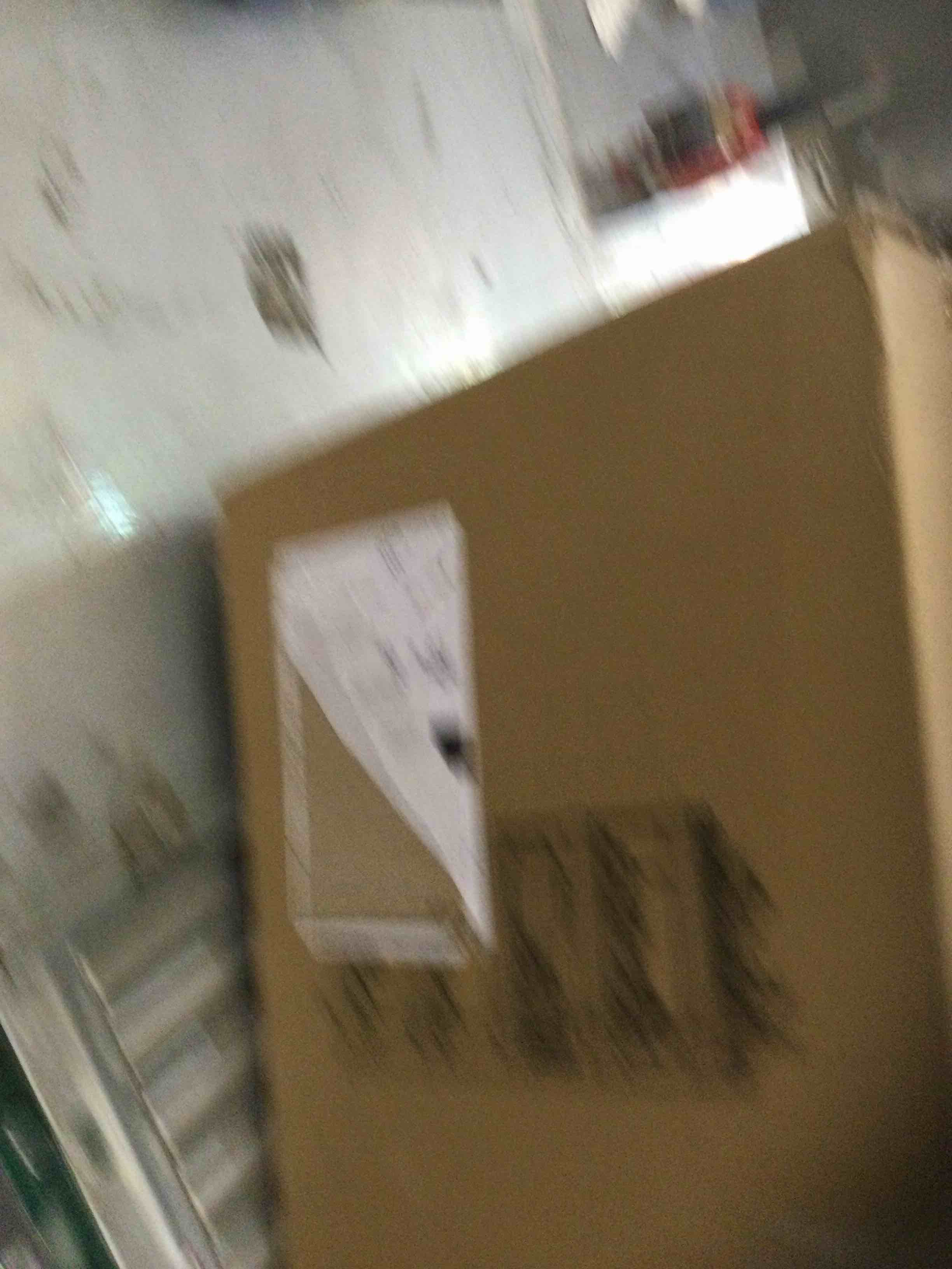 https://s3.amazonaws.com/lotting-images-prod/BargainHunt/EXS01511376_1717181511884.jpeg