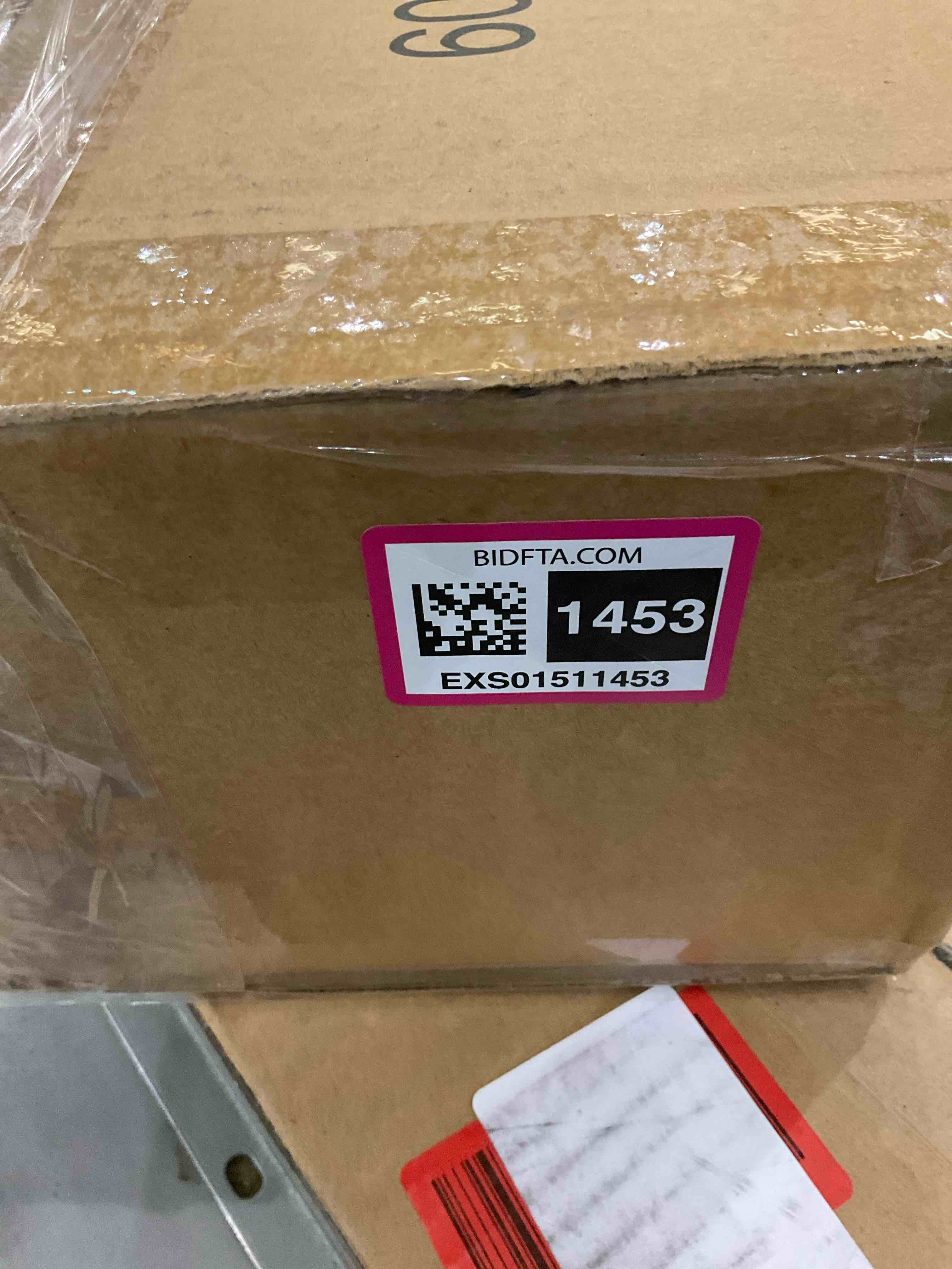 https://s3.amazonaws.com/lotting-images-prod/BargainHunt/EXS01511453_1717422617891.jpeg