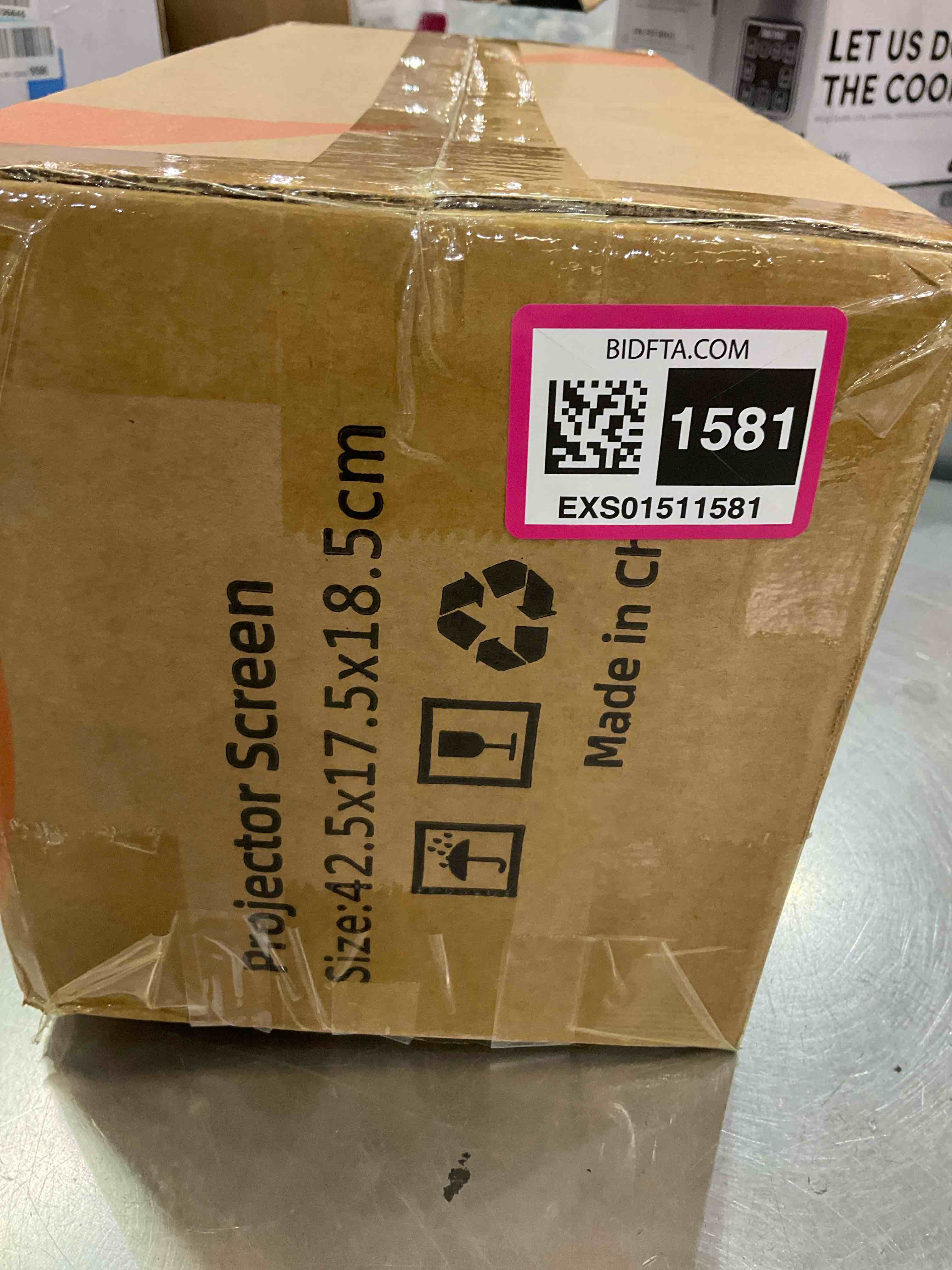 https://s3.amazonaws.com/lotting-images-prod/BargainHunt/EXS01511581_1716994887555.jpeg