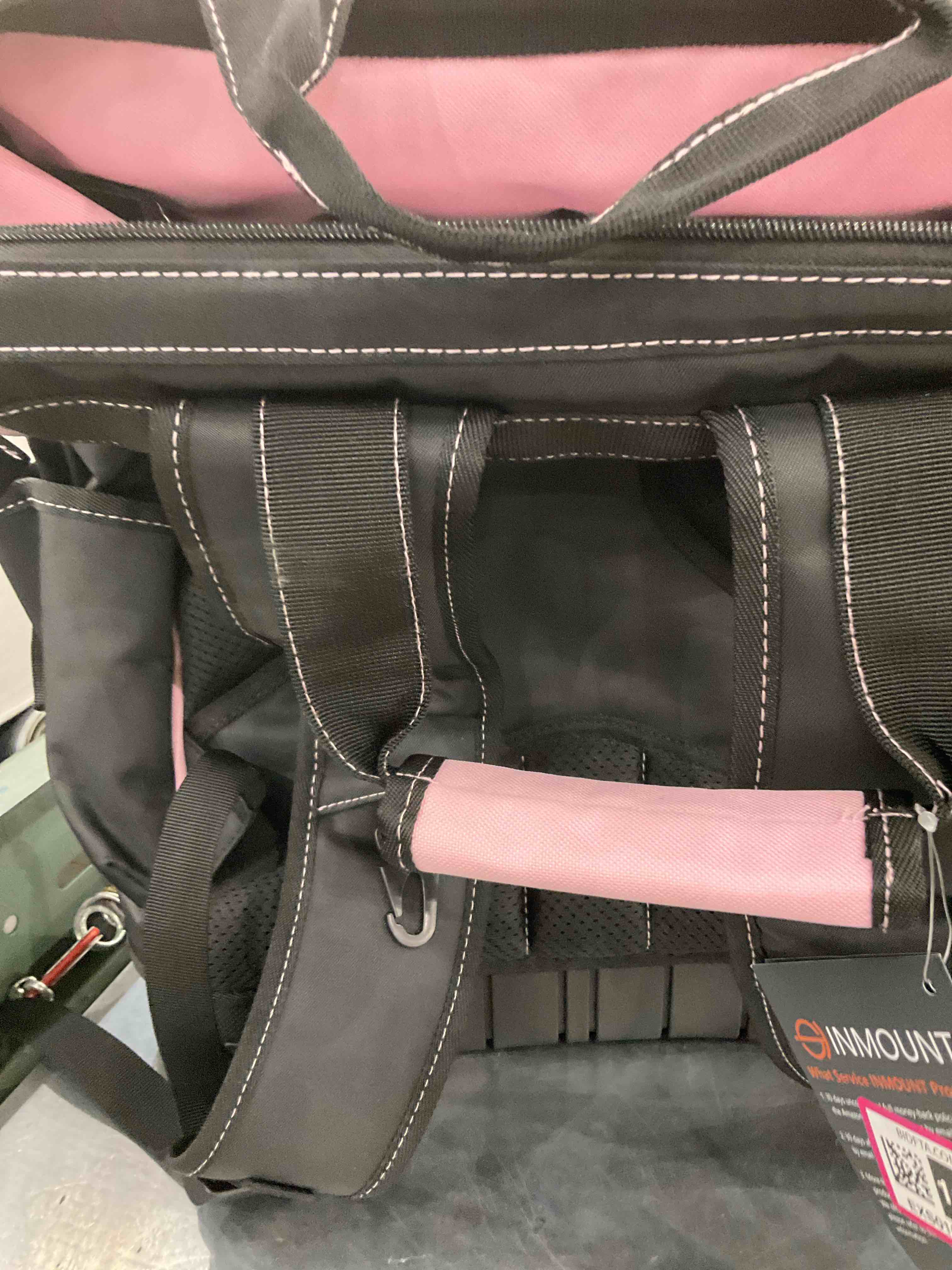 https://s3.amazonaws.com/lotting-images-prod/BargainHunt/EXS01511638_1717068972162.jpeg
