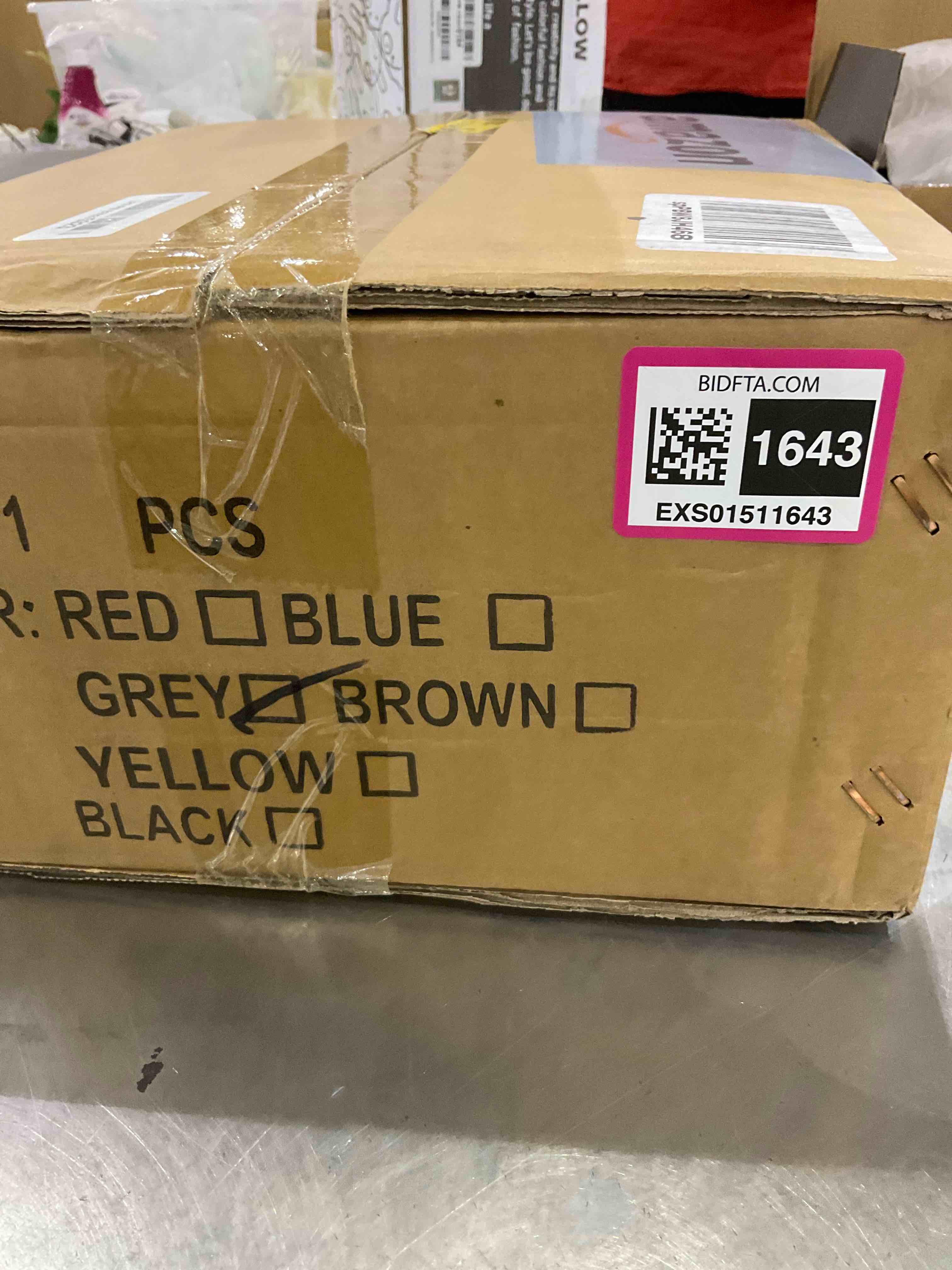 https://s3.amazonaws.com/lotting-images-prod/BargainHunt/EXS01511643_1717069426397.jpeg