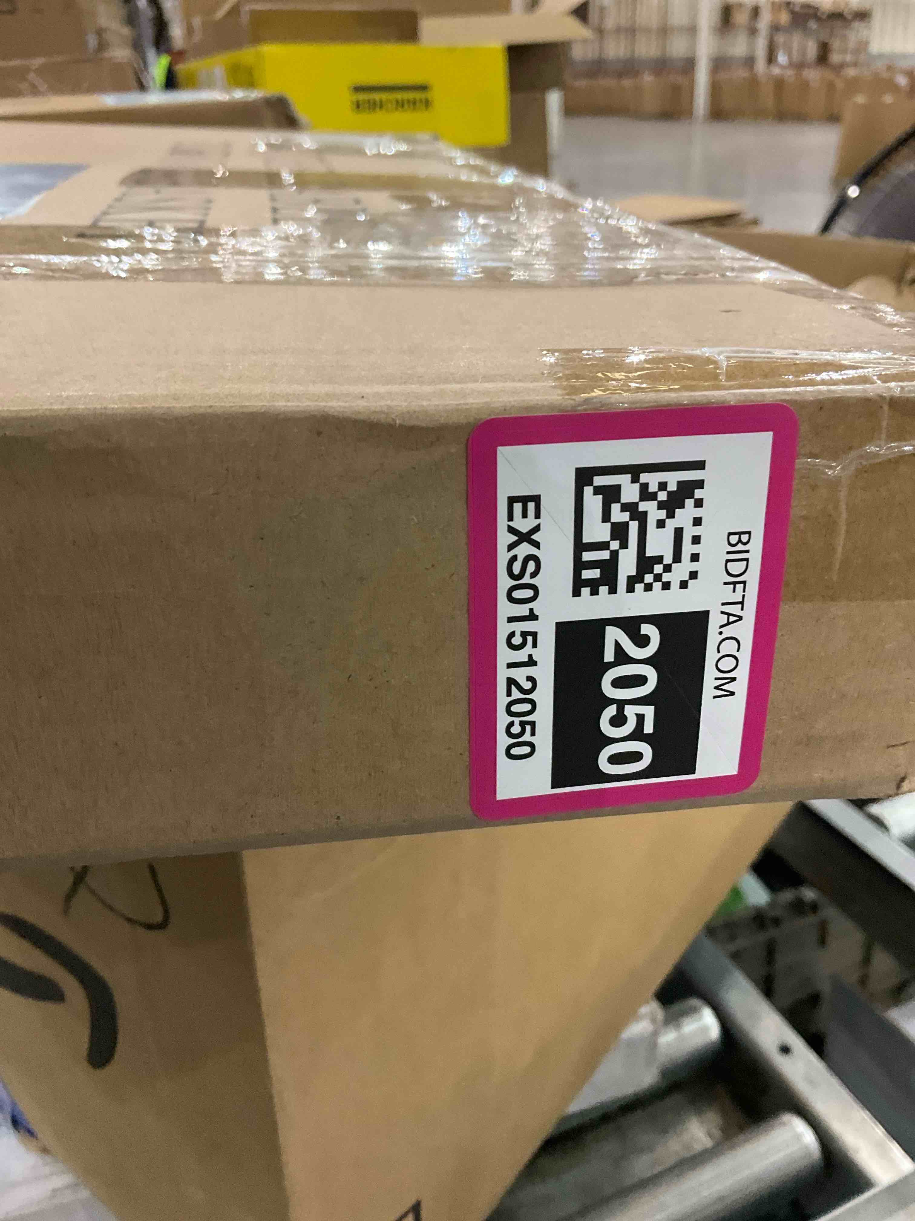 https://s3.amazonaws.com/lotting-images-prod/BargainHunt/EXS01512050_1718195821683.jpeg