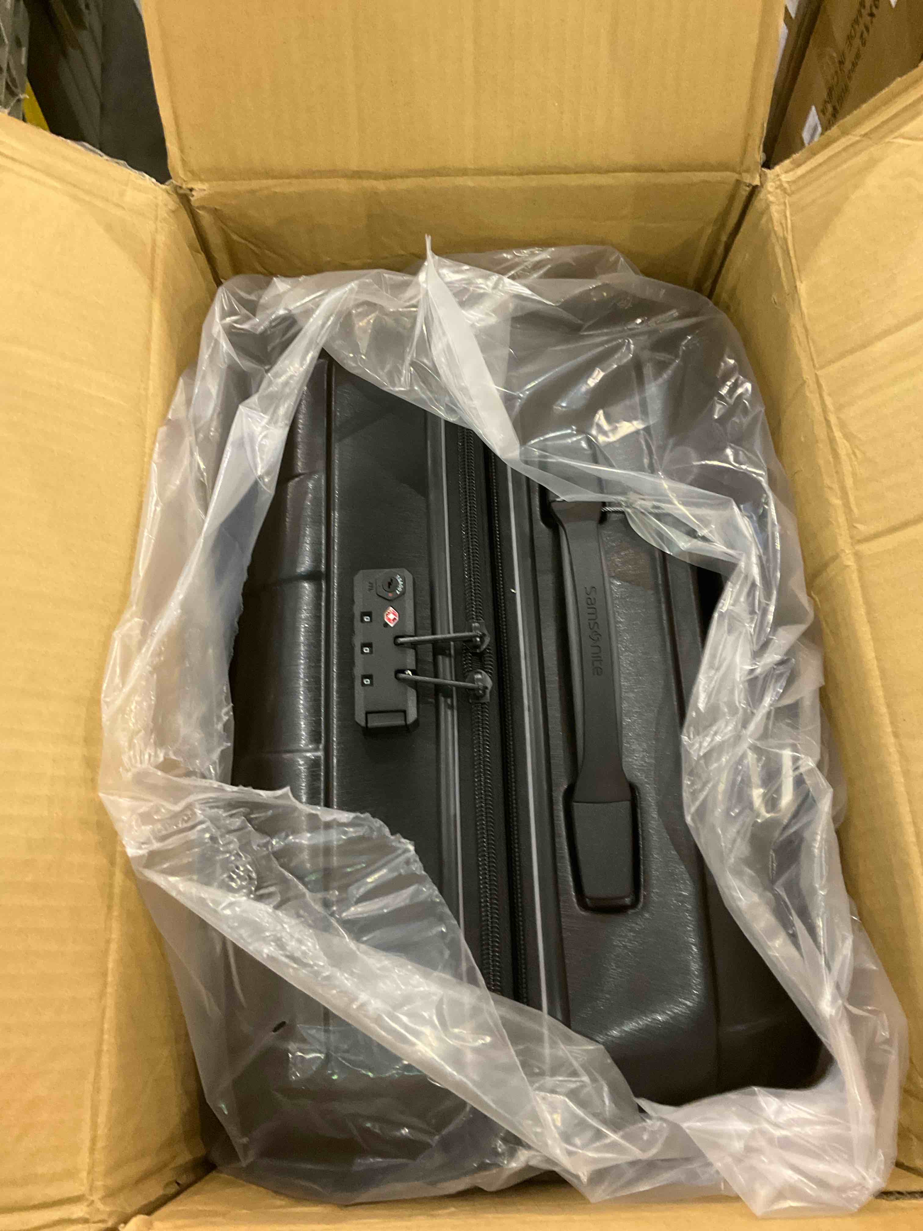 https://s3.amazonaws.com/lotting-images-prod/BargainHunt/EXS01512261_1718281653633.jpeg