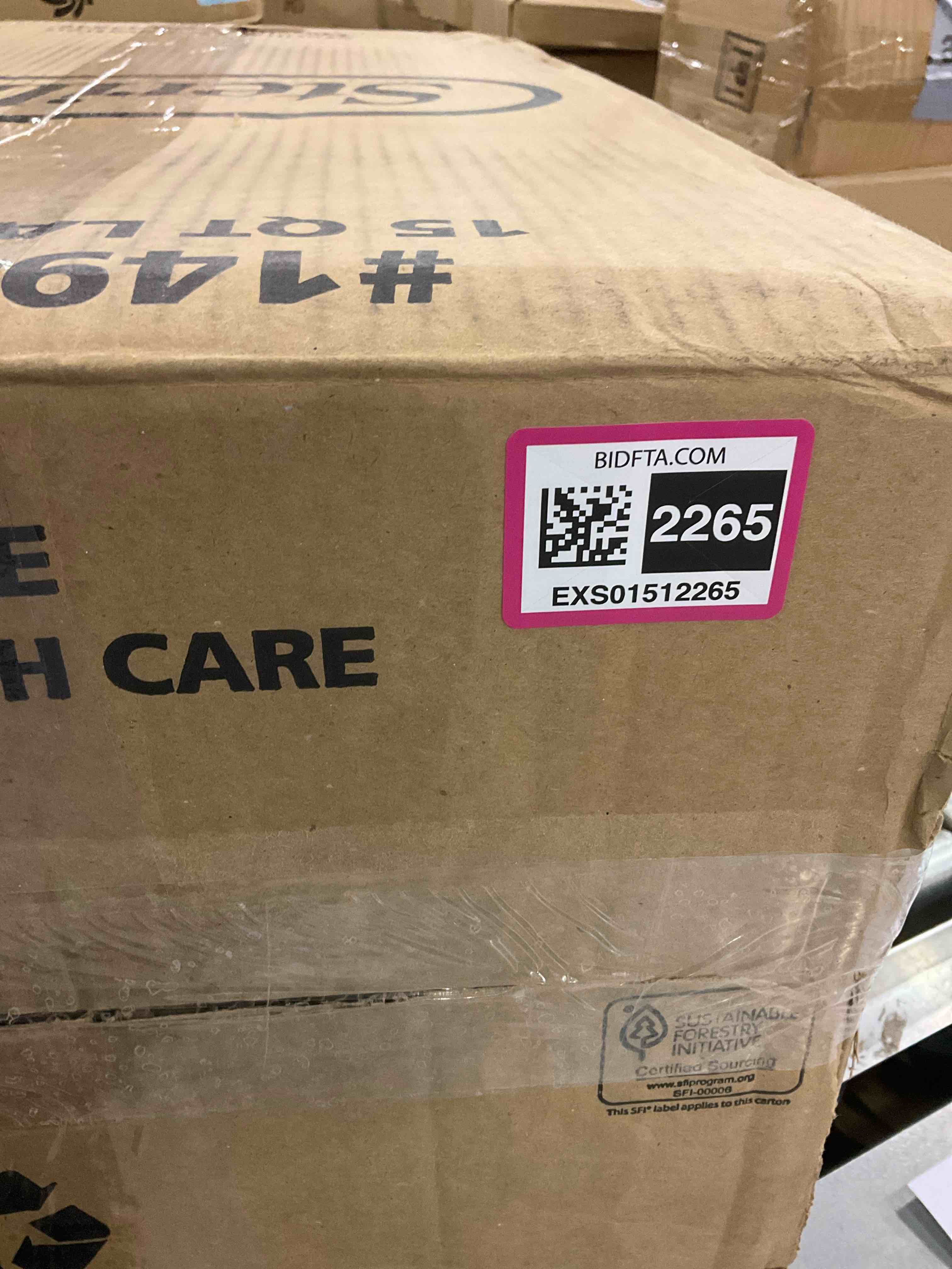 https://s3.amazonaws.com/lotting-images-prod/BargainHunt/EXS01512265_1718282046532.jpeg