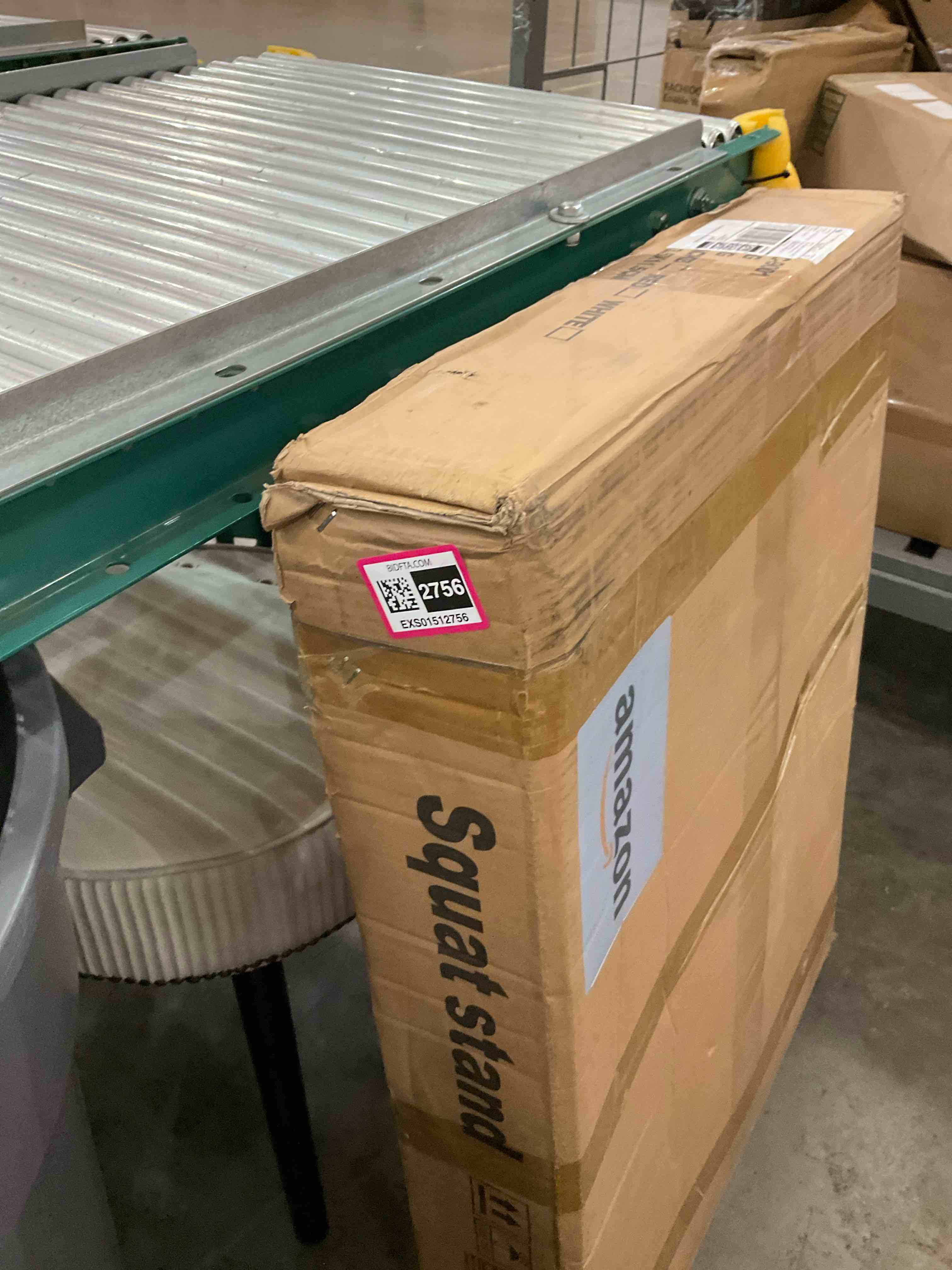 https://s3.amazonaws.com/lotting-images-prod/BargainHunt/EXS01512756_1723138638047.jpeg
