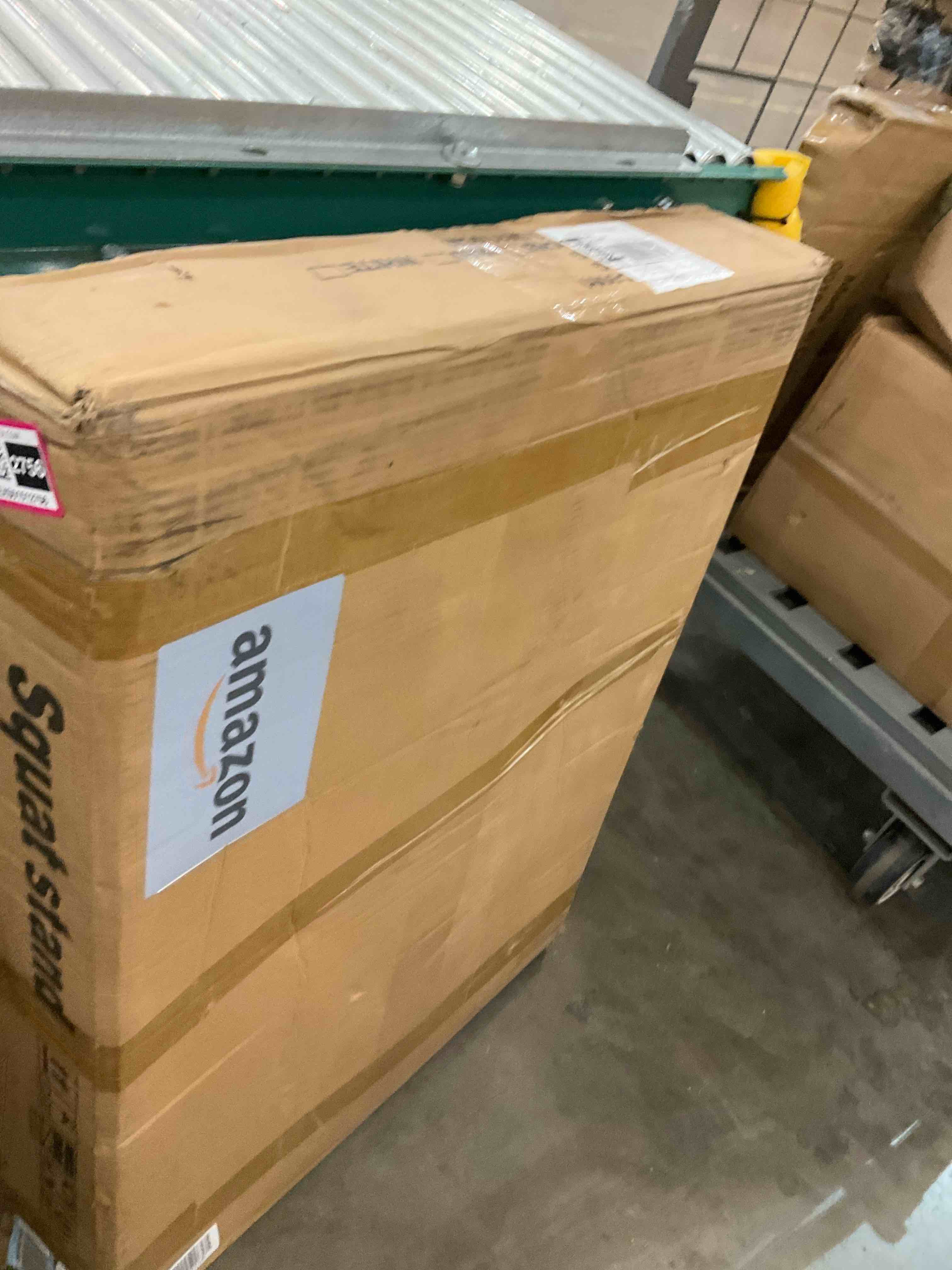 https://s3.amazonaws.com/lotting-images-prod/BargainHunt/EXS01512756_1723138645592.jpeg
