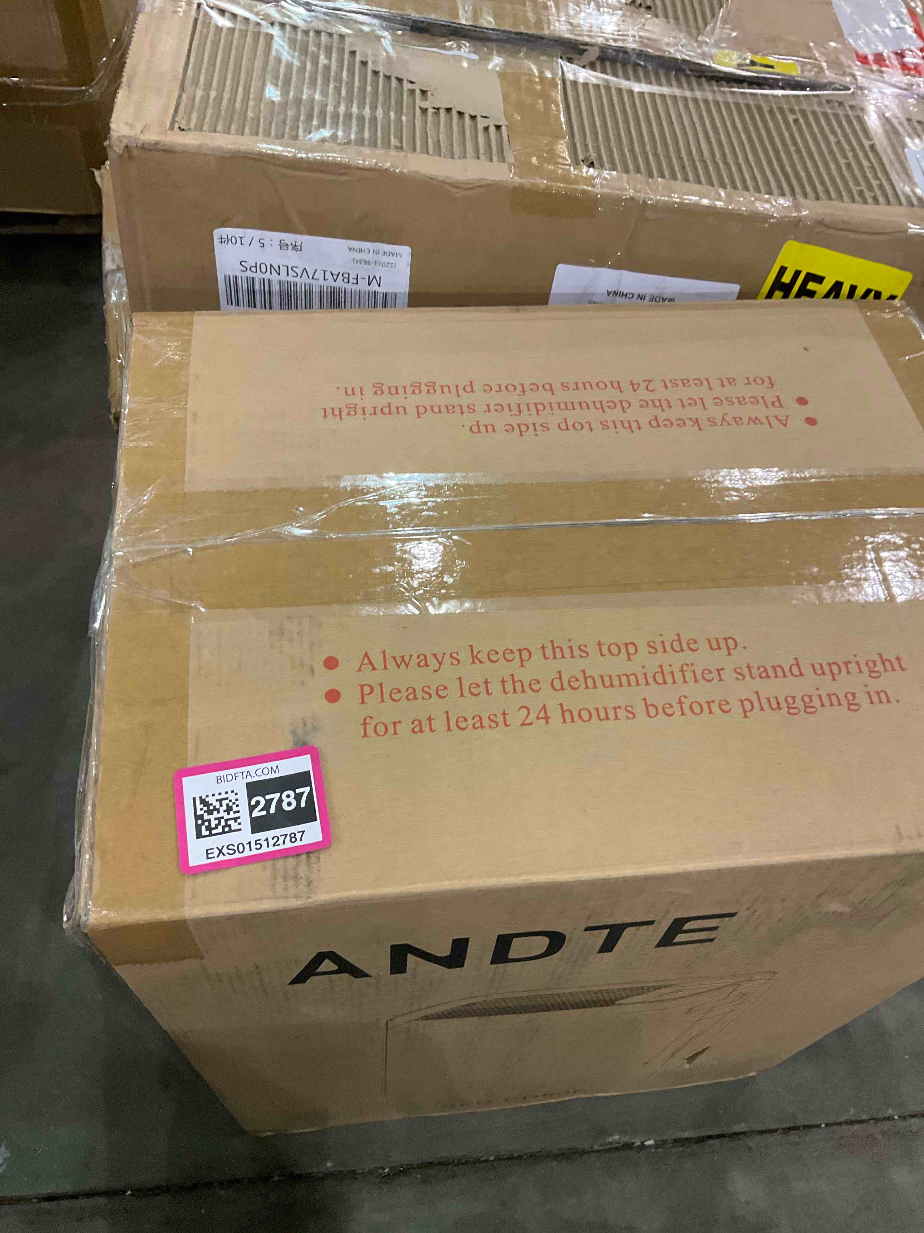 https://s3.amazonaws.com/lotting-images-prod/BargainHunt/EXS01512787_1723203516512.jpeg