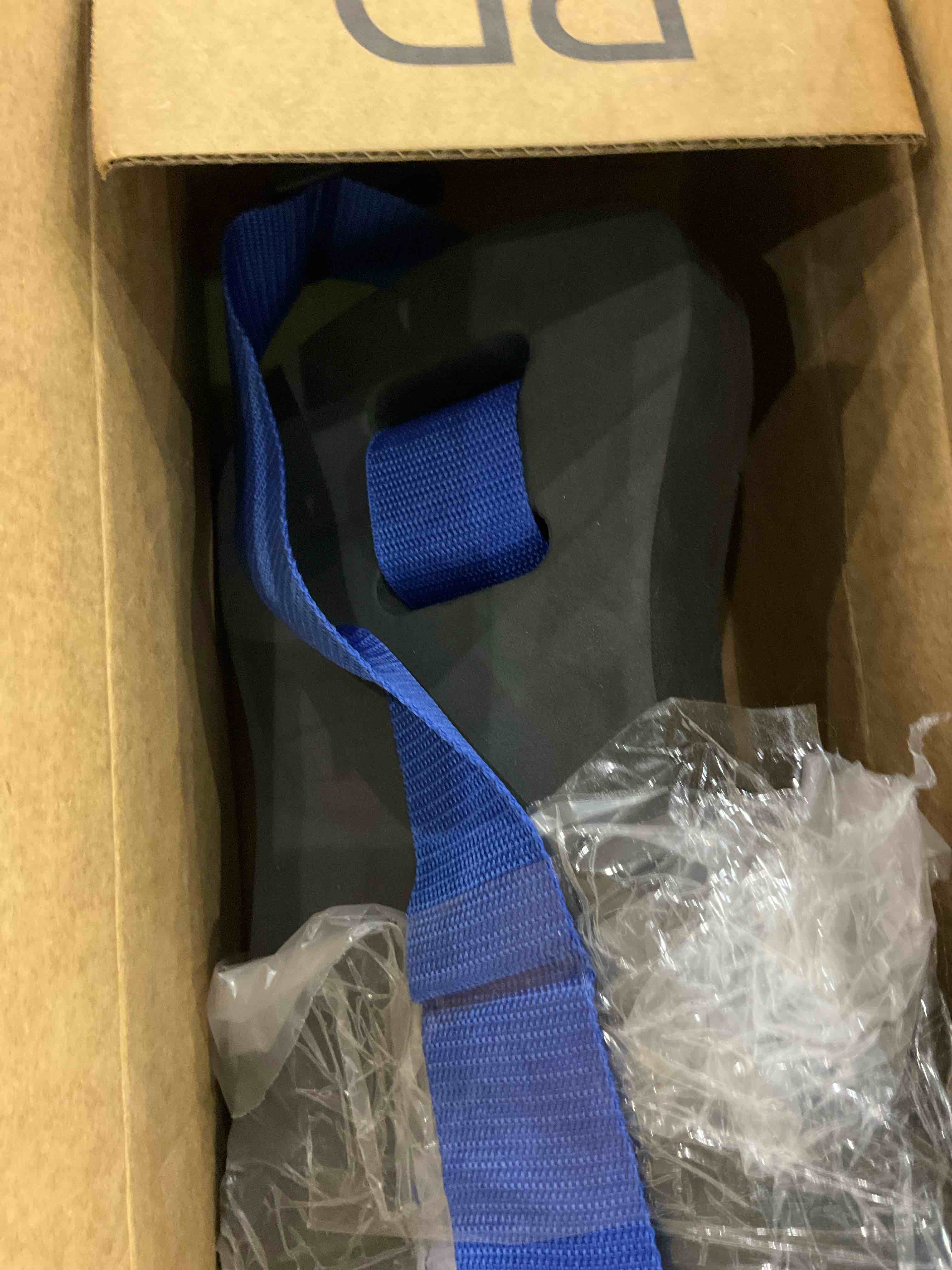 https://s3.amazonaws.com/lotting-images-prod/BargainHunt/EXS01513095_1717590921749.jpeg