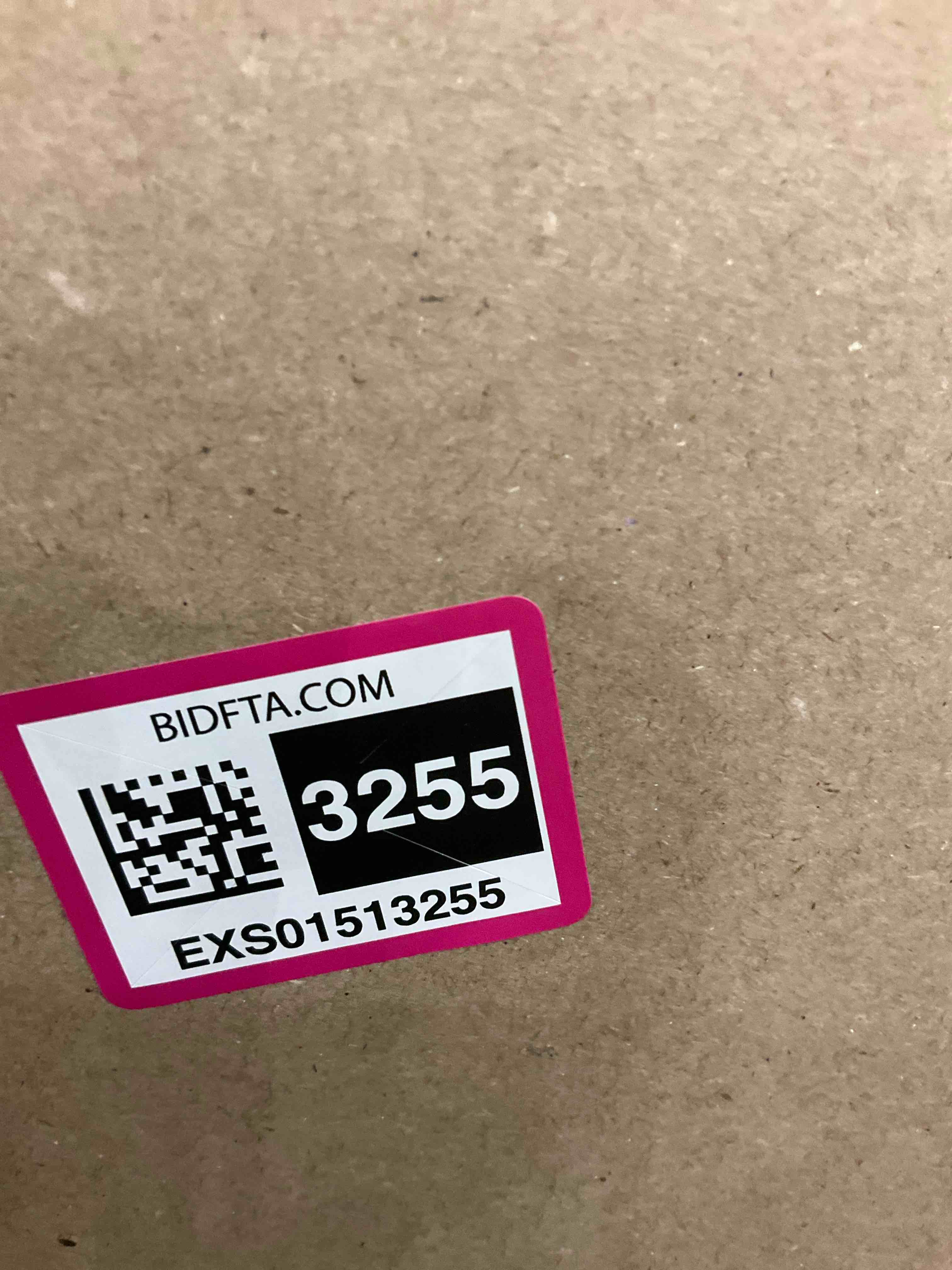 https://s3.amazonaws.com/lotting-images-prod/BargainHunt/EXS01513255_1717681459121.jpeg