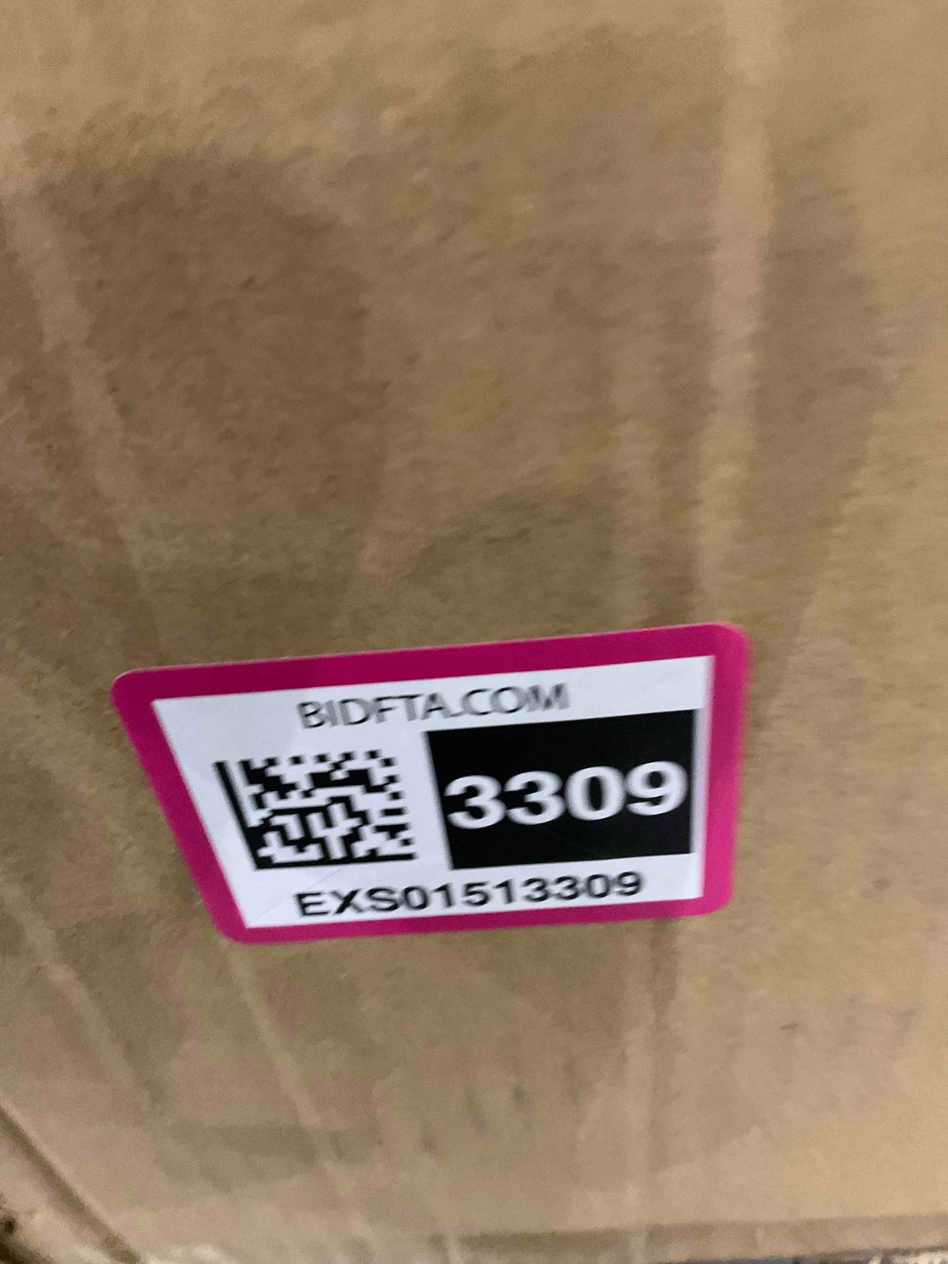 https://s3.amazonaws.com/lotting-images-prod/BargainHunt/EXS01513309_1717693234107.jpeg