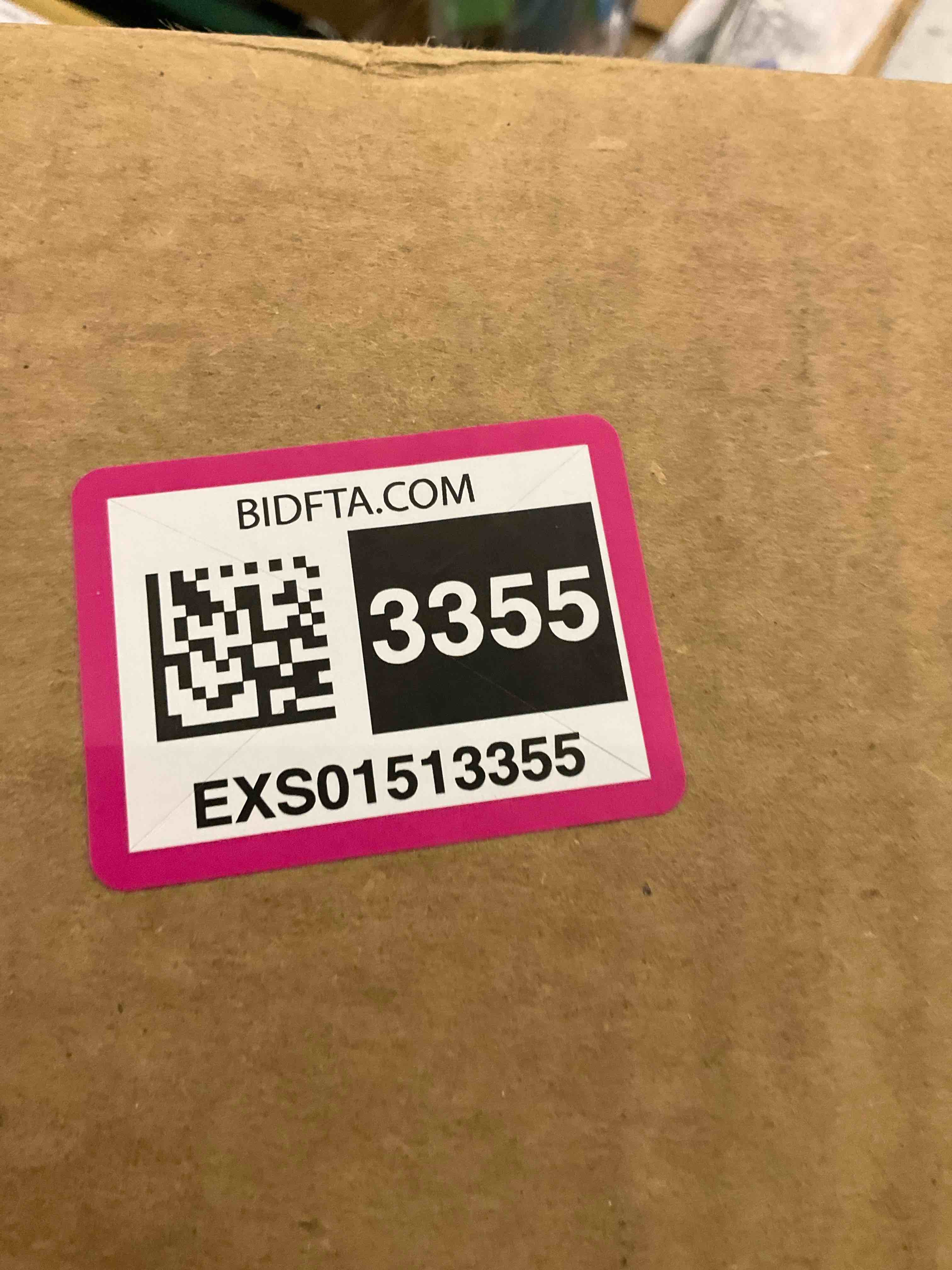 https://s3.amazonaws.com/lotting-images-prod/BargainHunt/EXS01513355_1718022576070.jpeg
