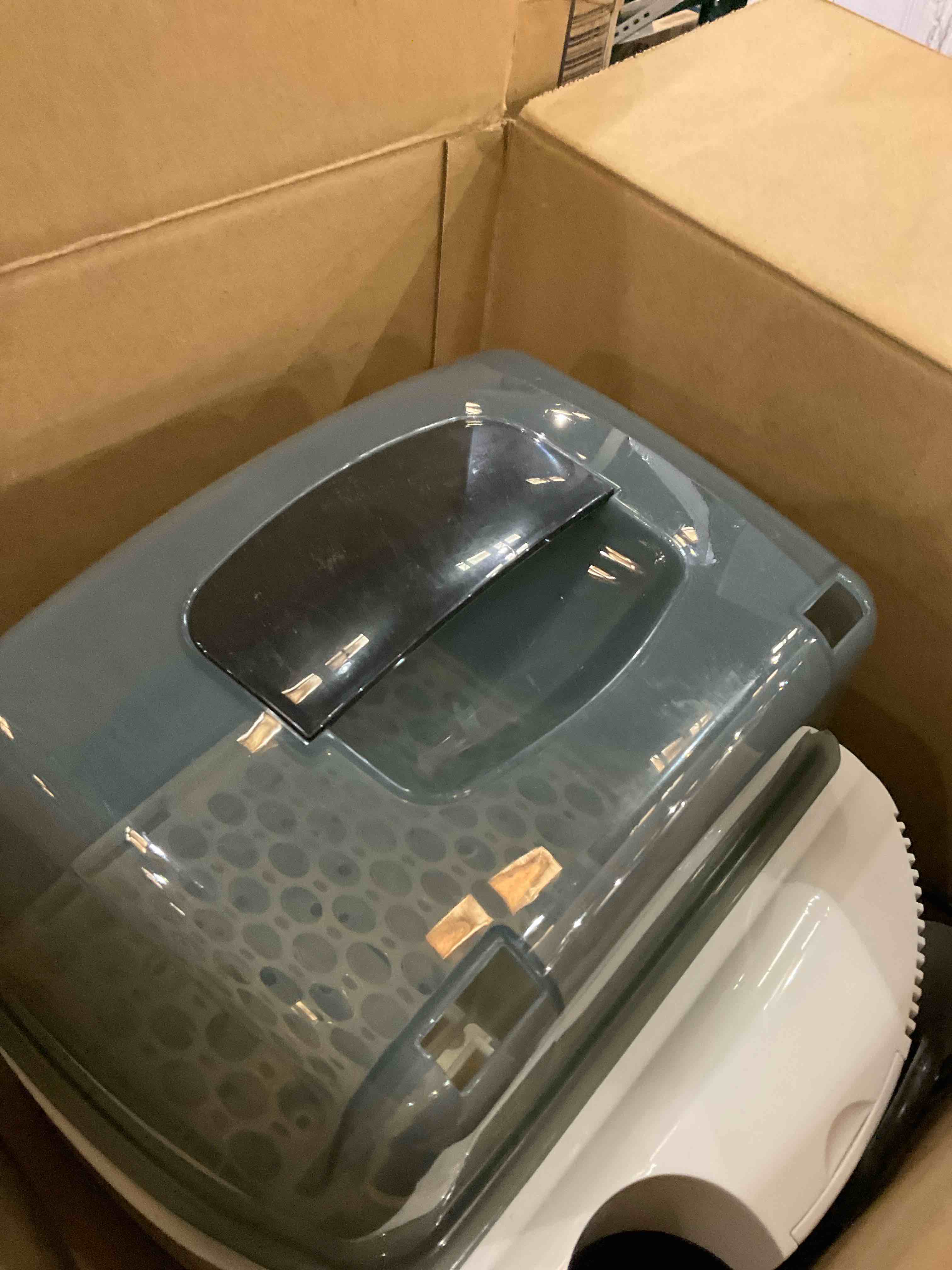 https://s3.amazonaws.com/lotting-images-prod/BargainHunt/EXS01513591_1721756746687.jpeg