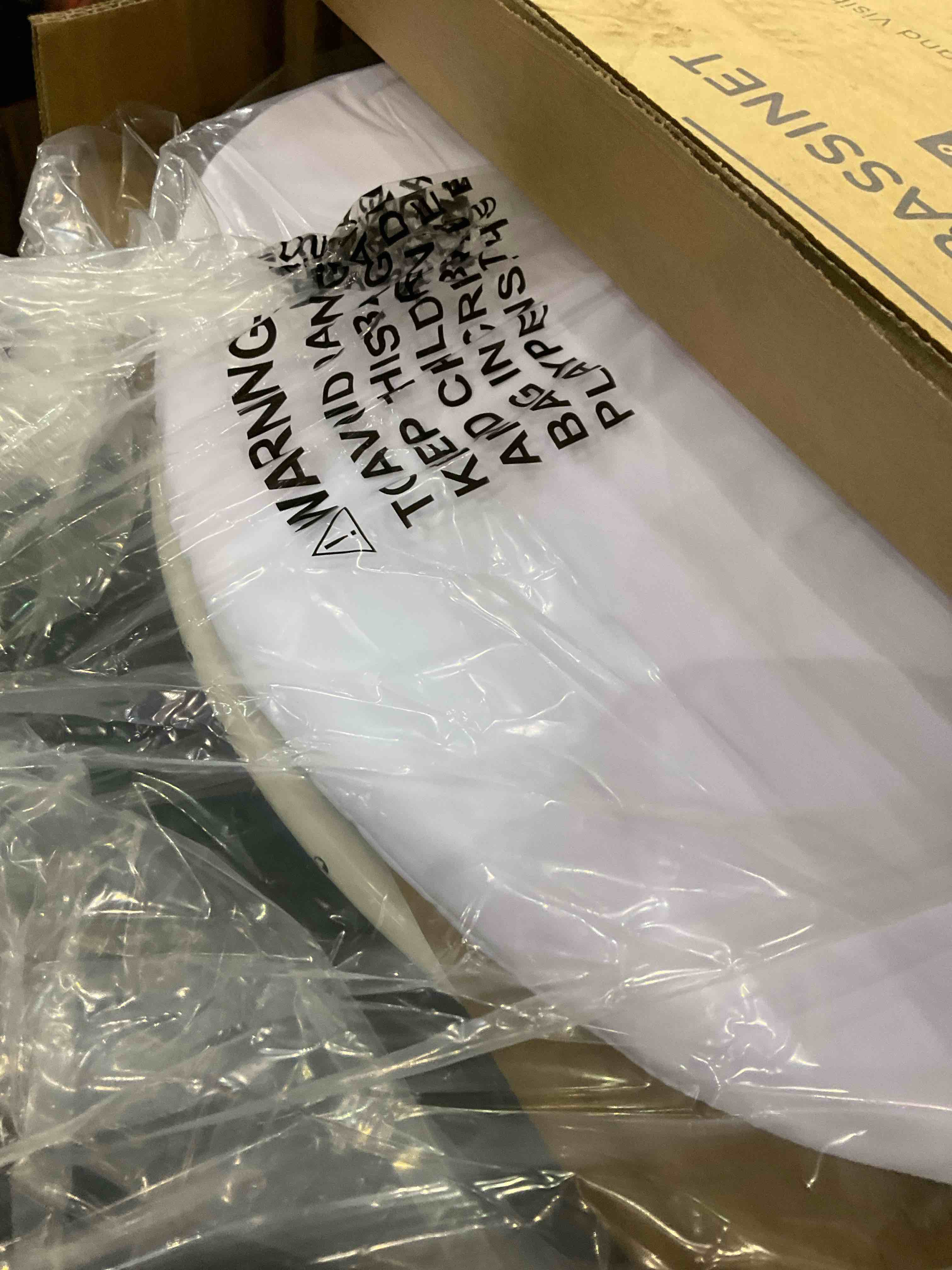 https://s3.amazonaws.com/lotting-images-prod/BargainHunt/EXS01513626_1721821363119.jpeg