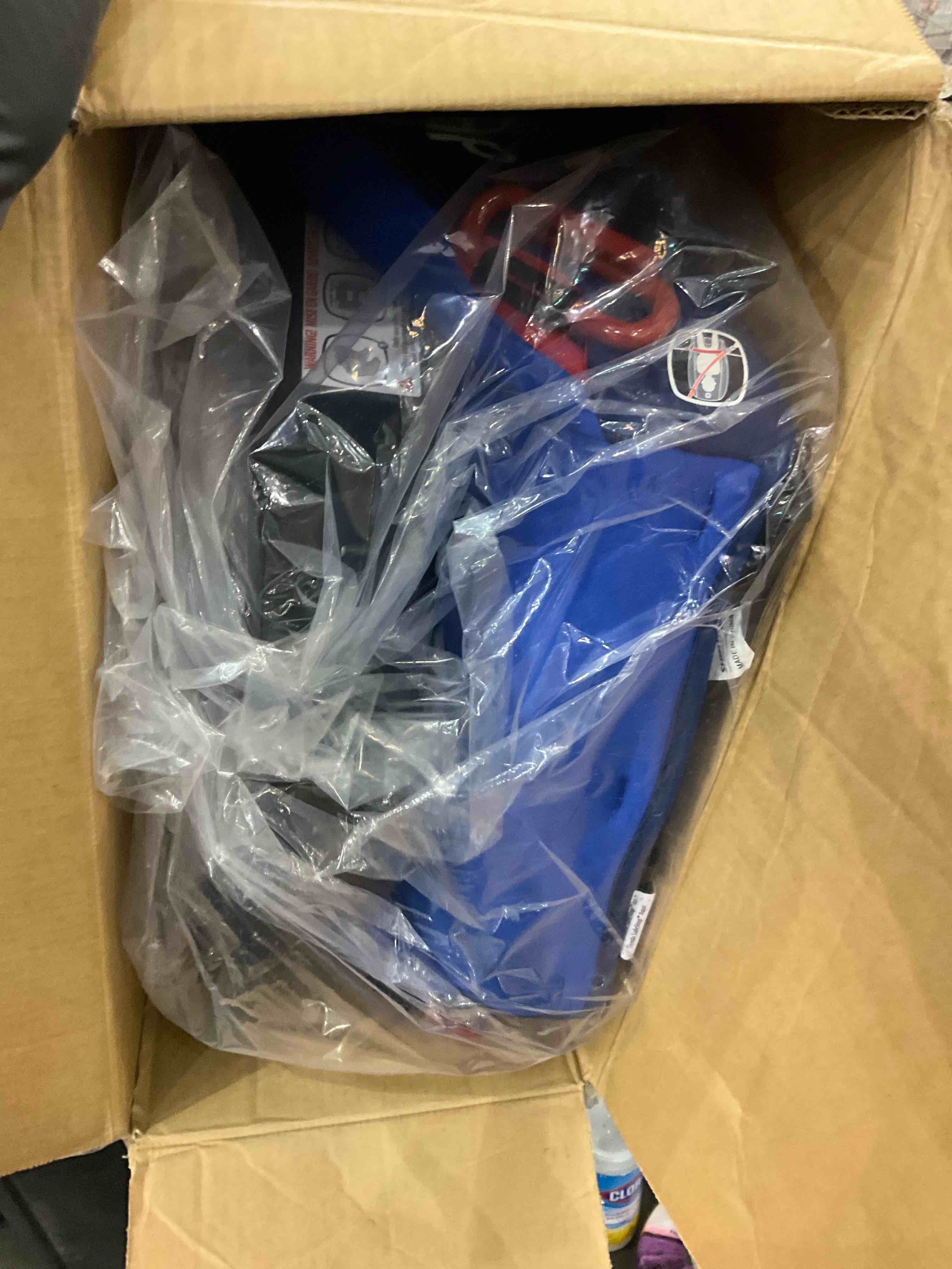 https://s3.amazonaws.com/lotting-images-prod/BargainHunt/EXS01513698_1721836159385.jpeg