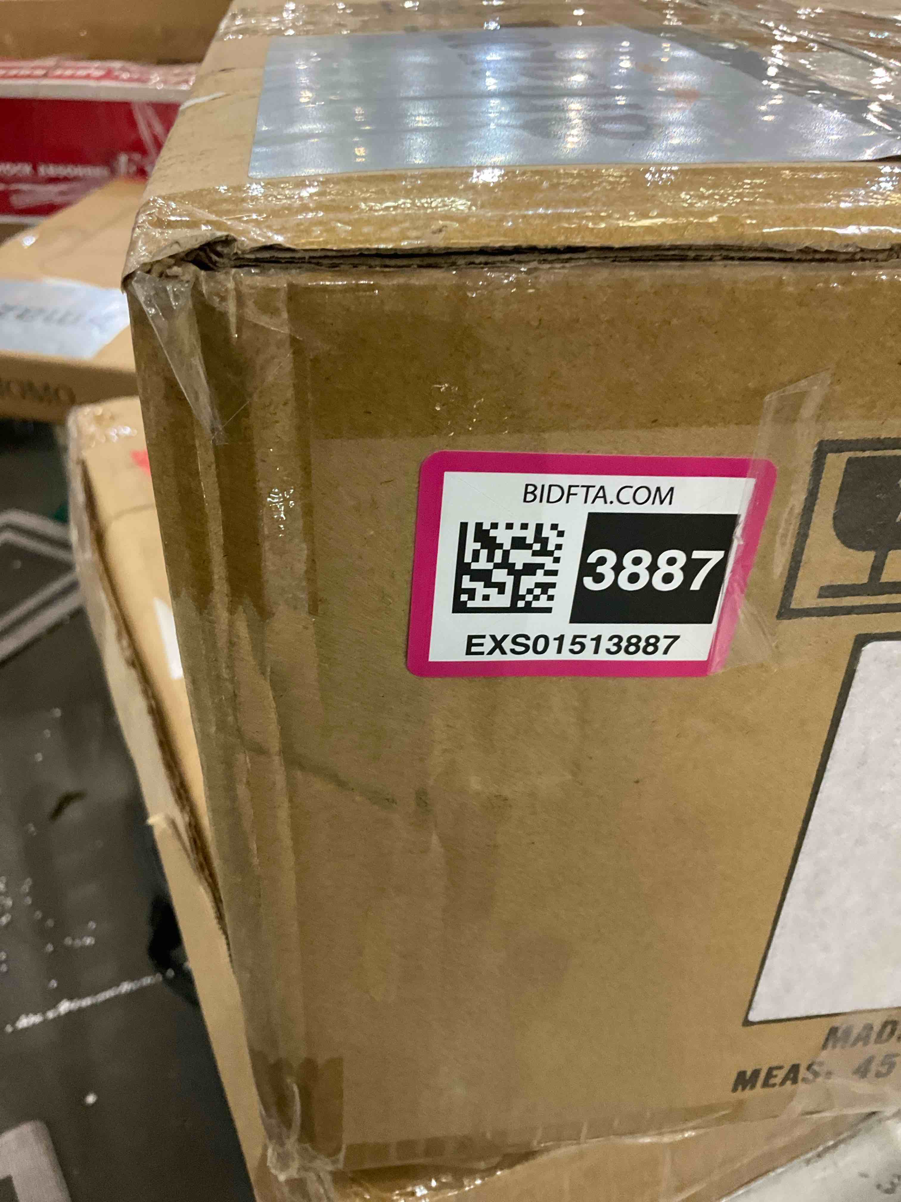 https://s3.amazonaws.com/lotting-images-prod/BargainHunt/EXS01513887_1721935315614.jpeg