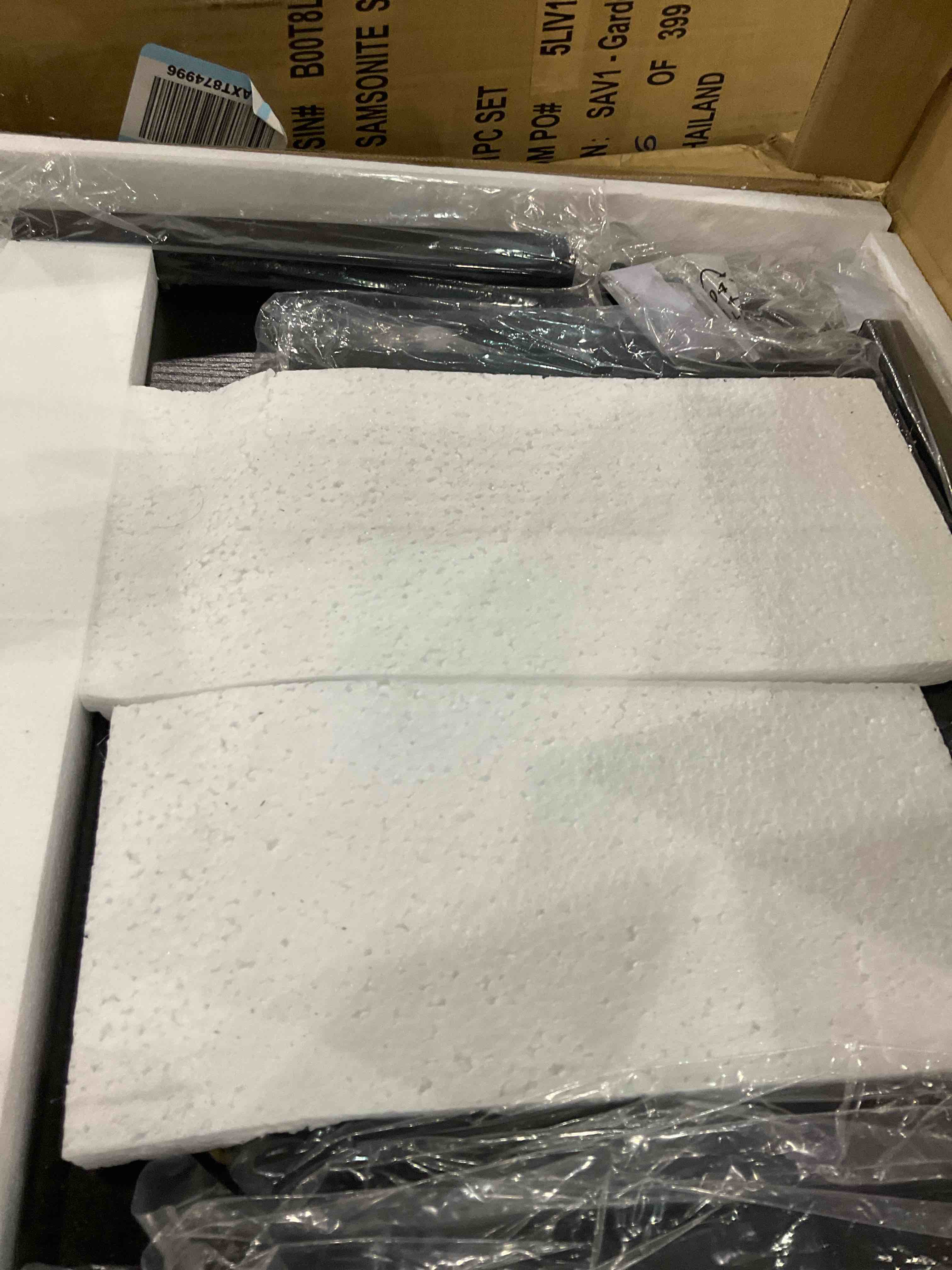 https://s3.amazonaws.com/lotting-images-prod/BargainHunt/EXS01513889_1721992825643.jpeg