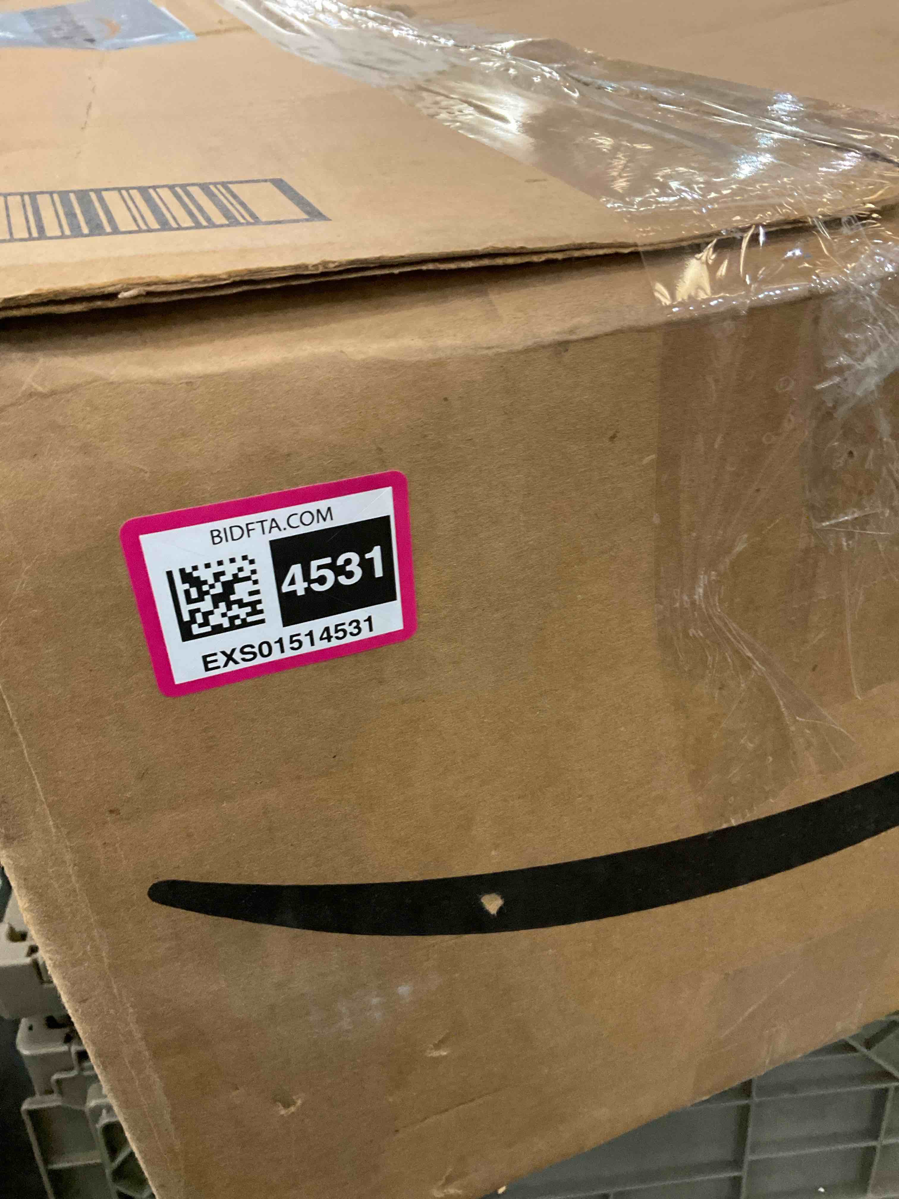 https://s3.amazonaws.com/lotting-images-prod/BargainHunt/EXS01514531_1718034120302.jpeg
