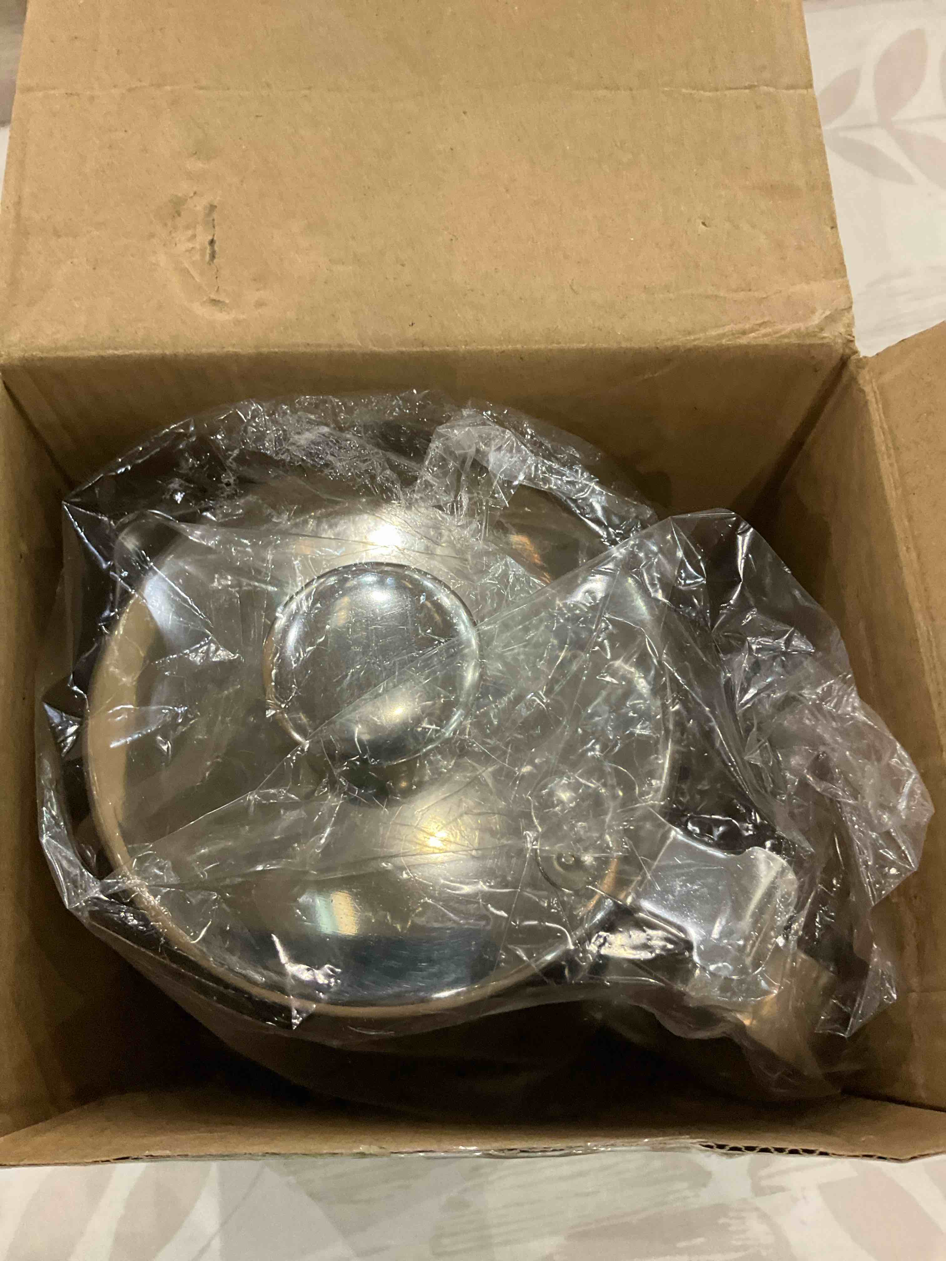 https://s3.amazonaws.com/lotting-images-prod/BargainHunt/EXS01514571_1718104964271.jpeg