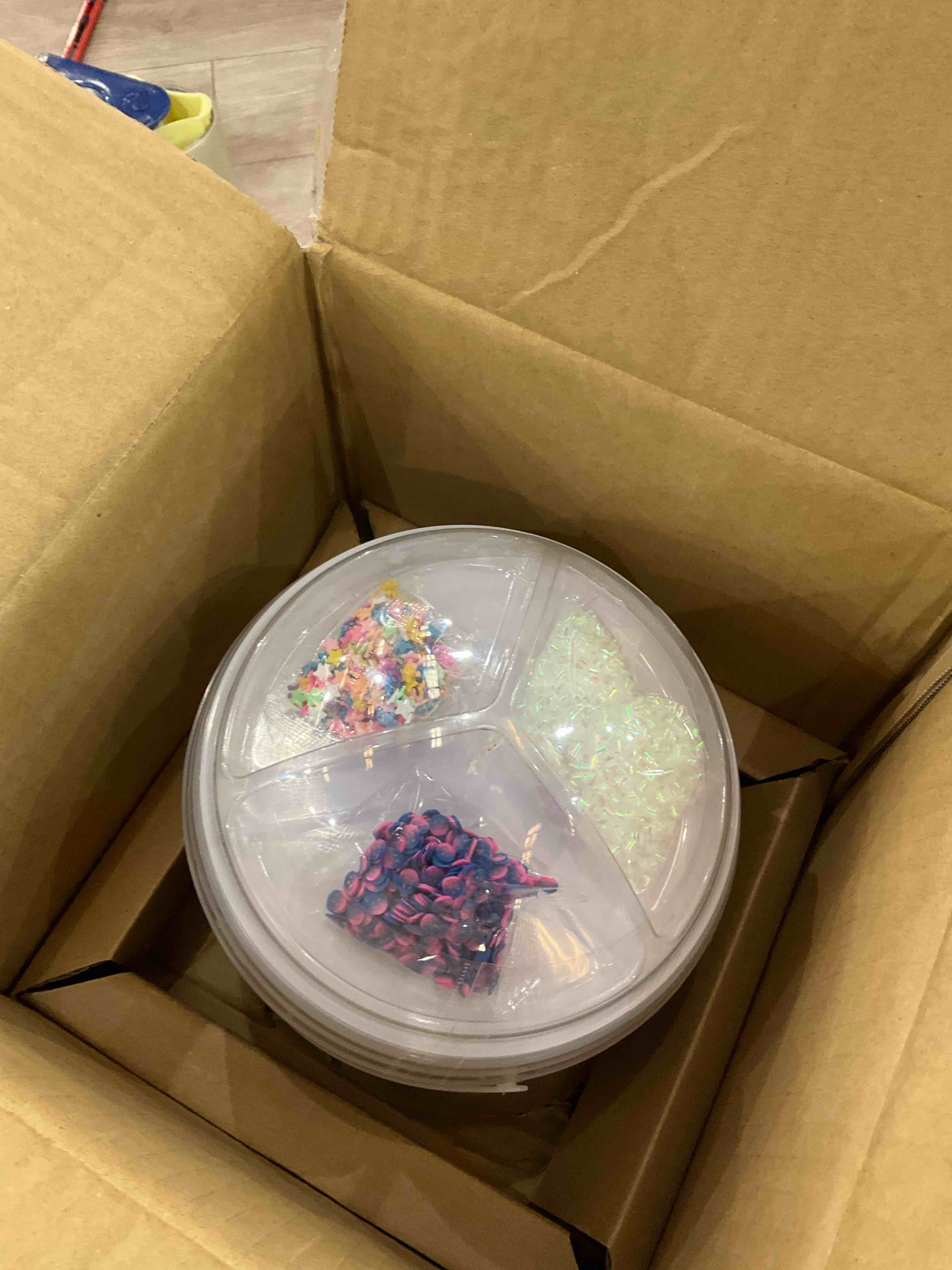 https://s3.amazonaws.com/lotting-images-prod/BargainHunt/EXS01514628_1718109807494.jpeg