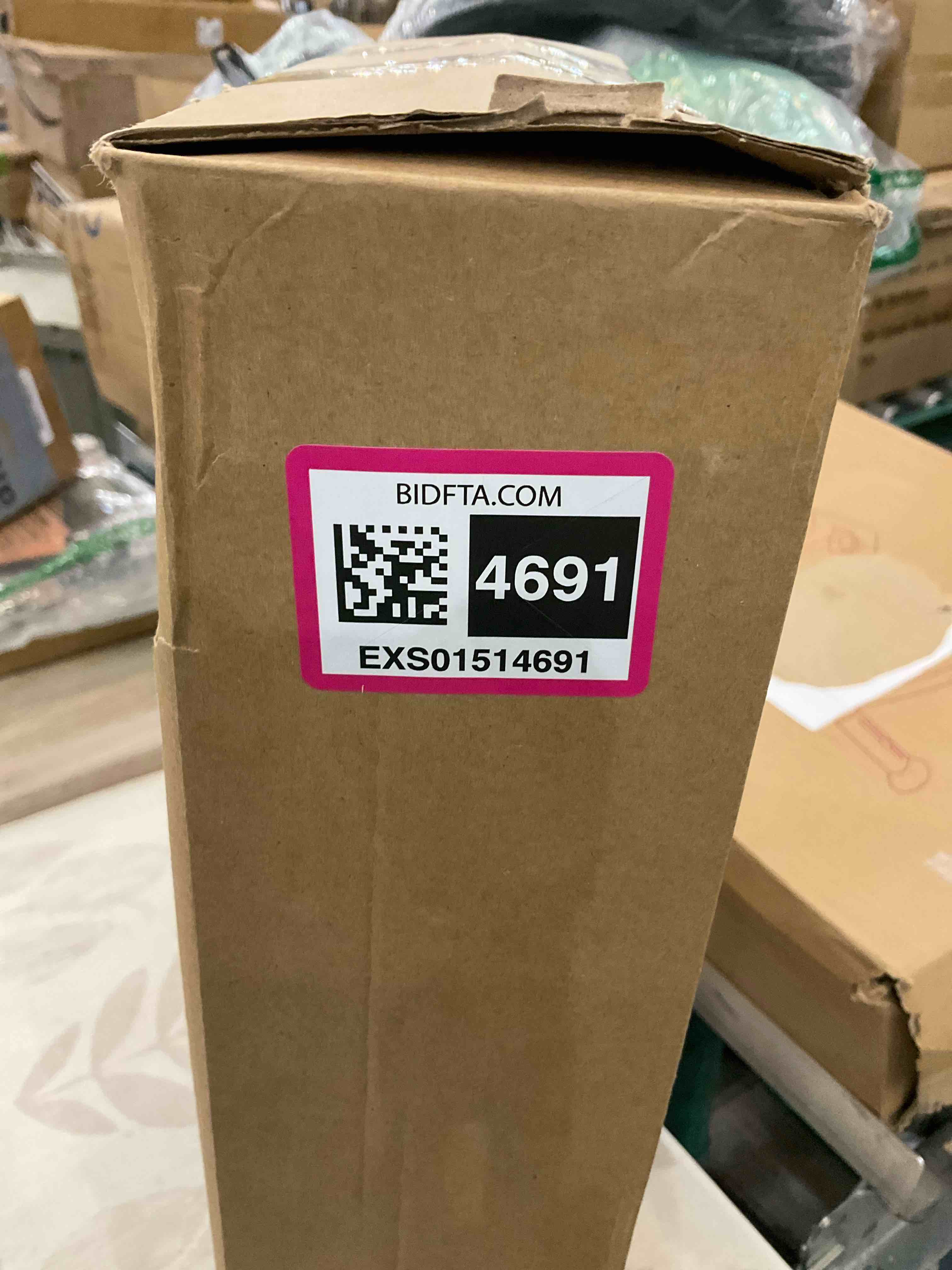 https://s3.amazonaws.com/lotting-images-prod/BargainHunt/EXS01514691_1718118068371.jpeg