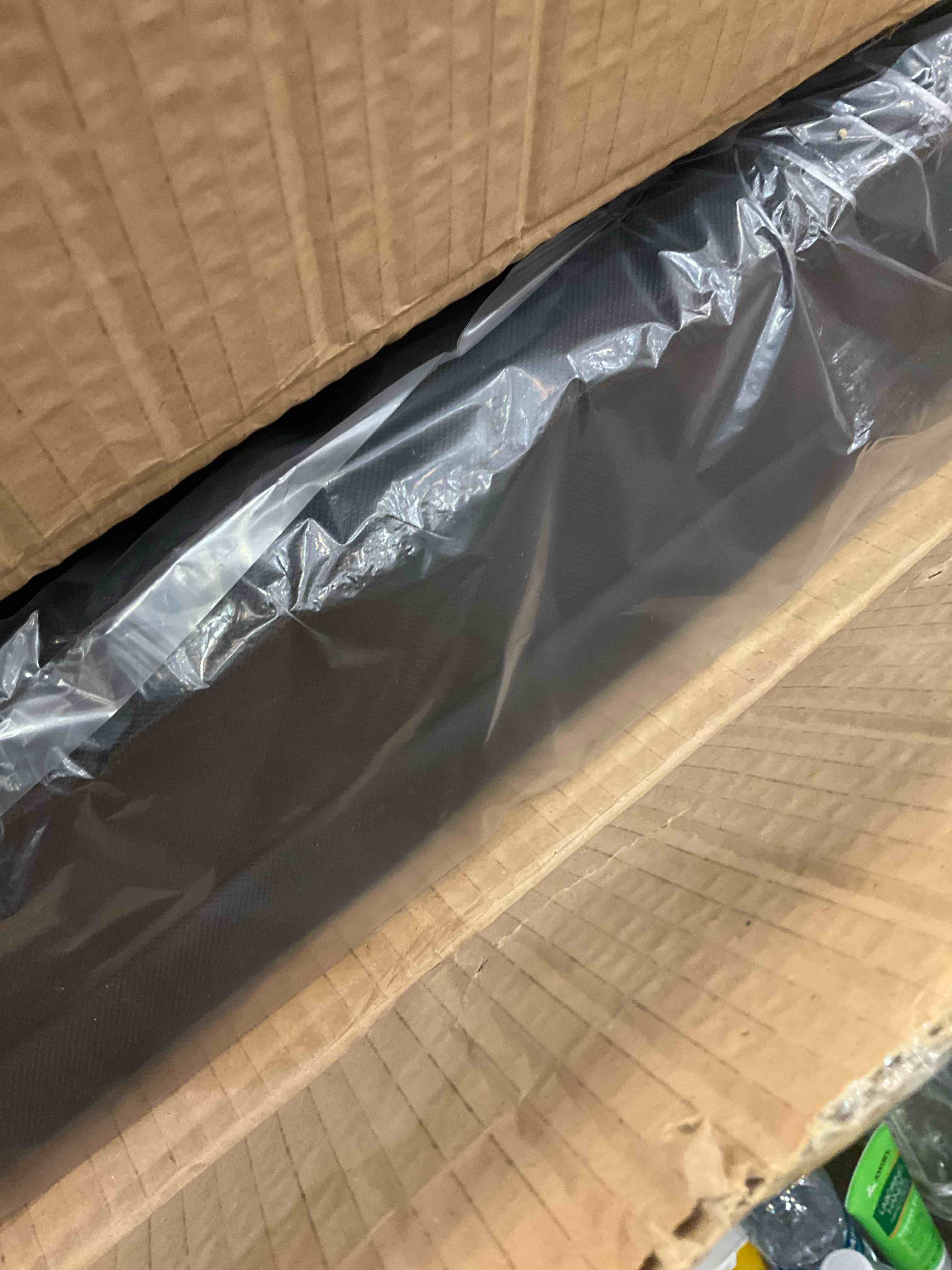 https://s3.amazonaws.com/lotting-images-prod/BargainHunt/EXS01514920_1718213020042.jpeg