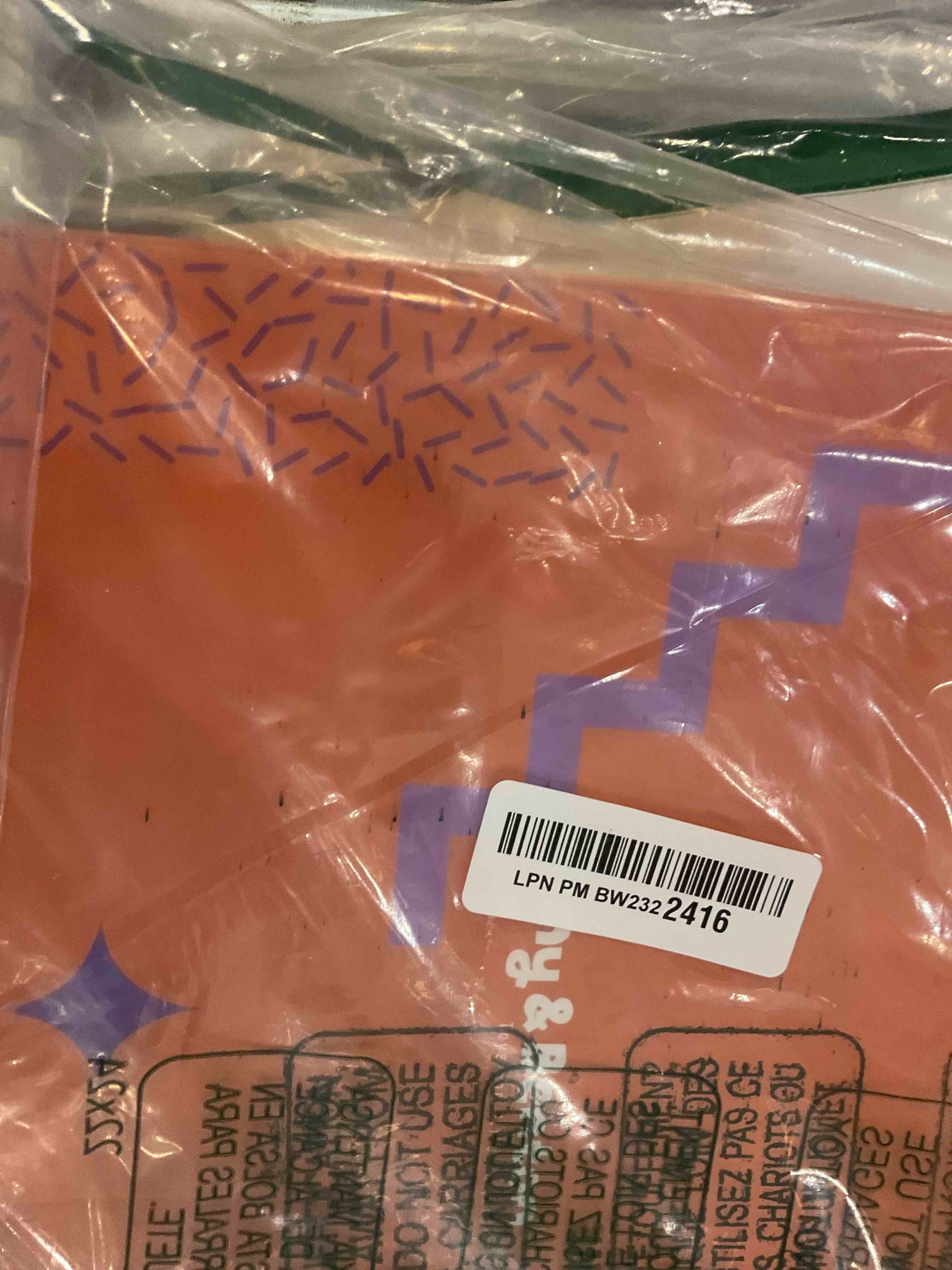 https://s3.amazonaws.com/lotting-images-prod/BargainHunt/EXS01515052_1716295252190.jpeg