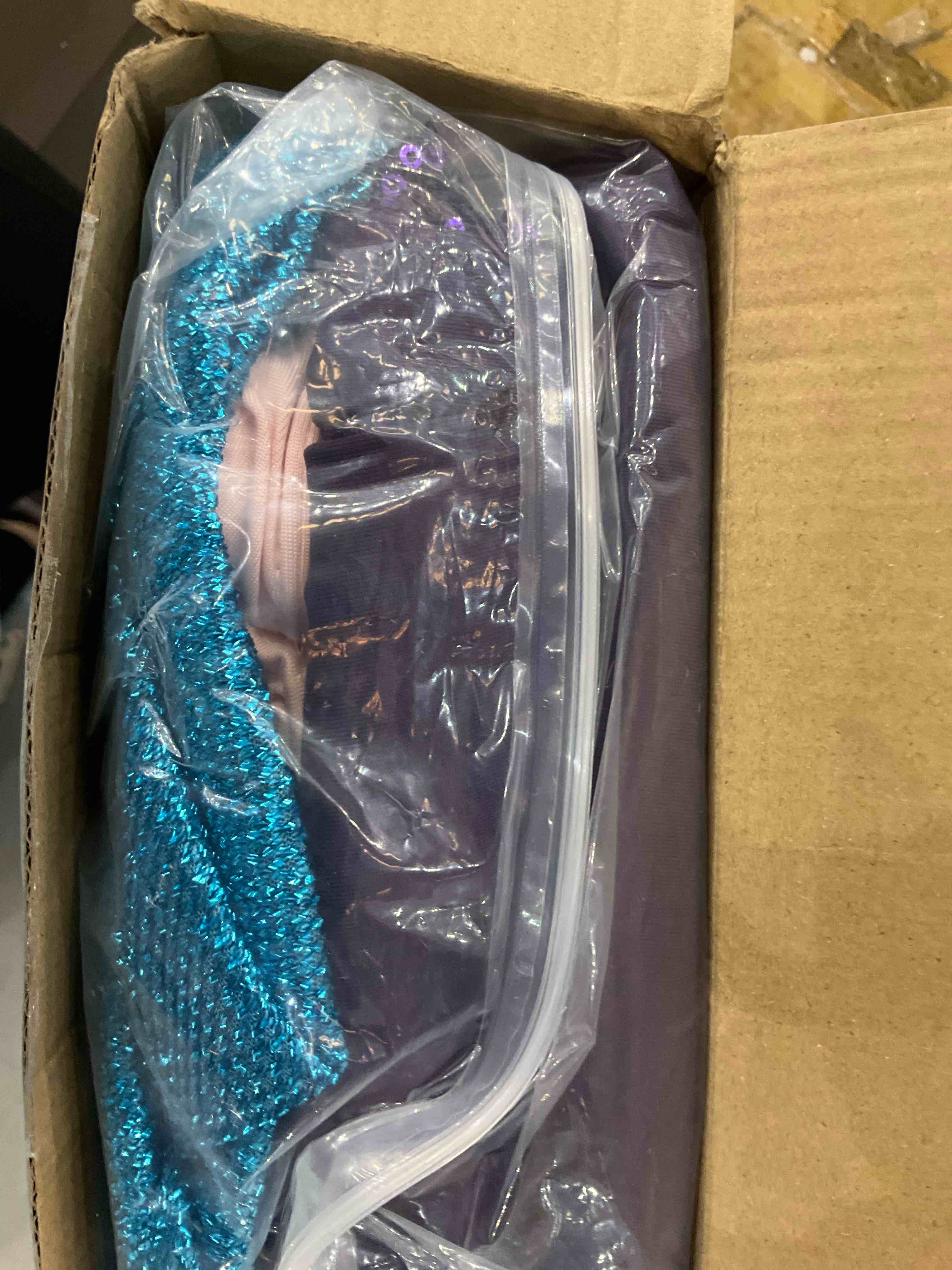 https://s3.amazonaws.com/lotting-images-prod/BargainHunt/EXS01515063_1716298457439.jpeg