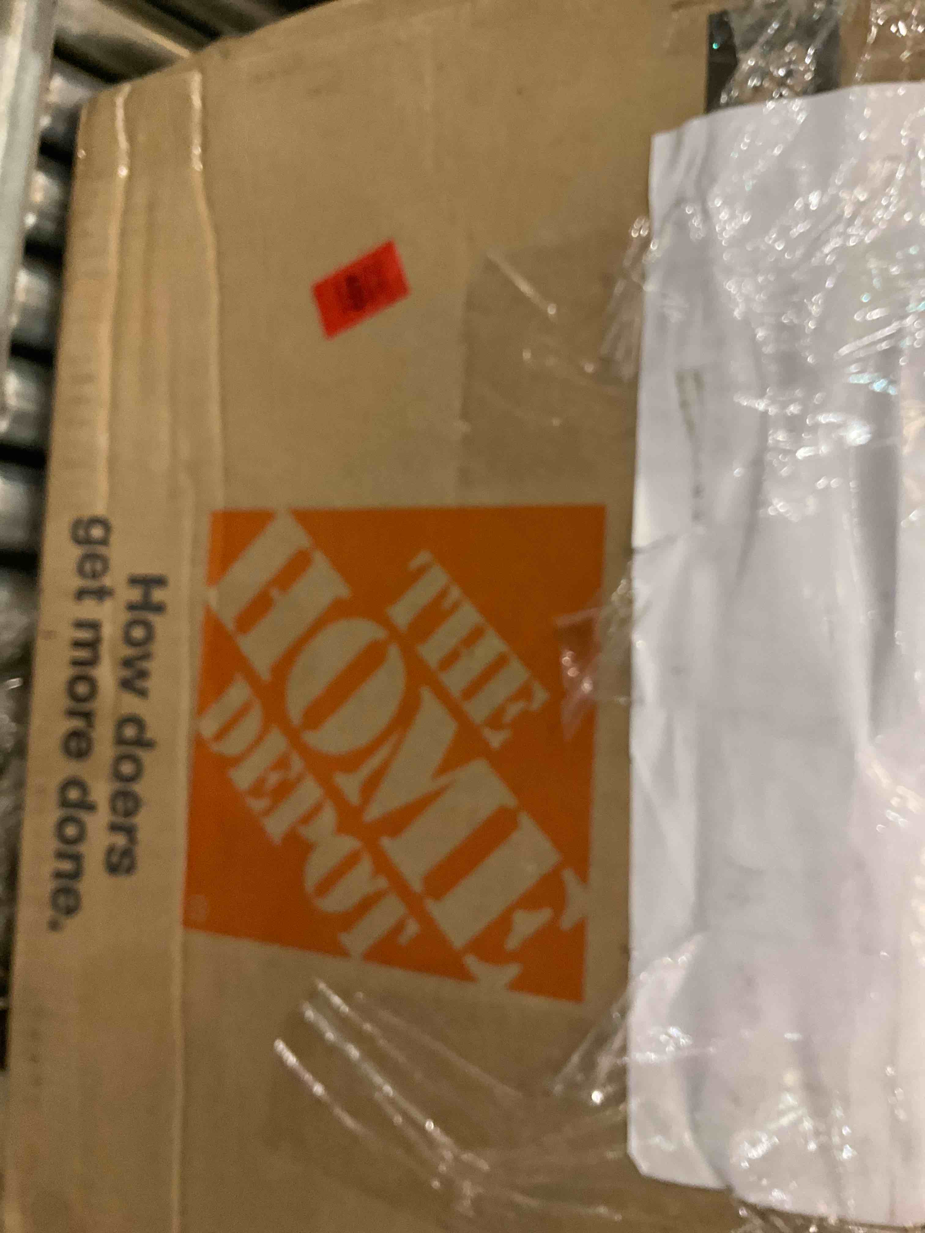 https://s3.amazonaws.com/lotting-images-prod/BargainHunt/EXS01515083_1716303018459.jpeg