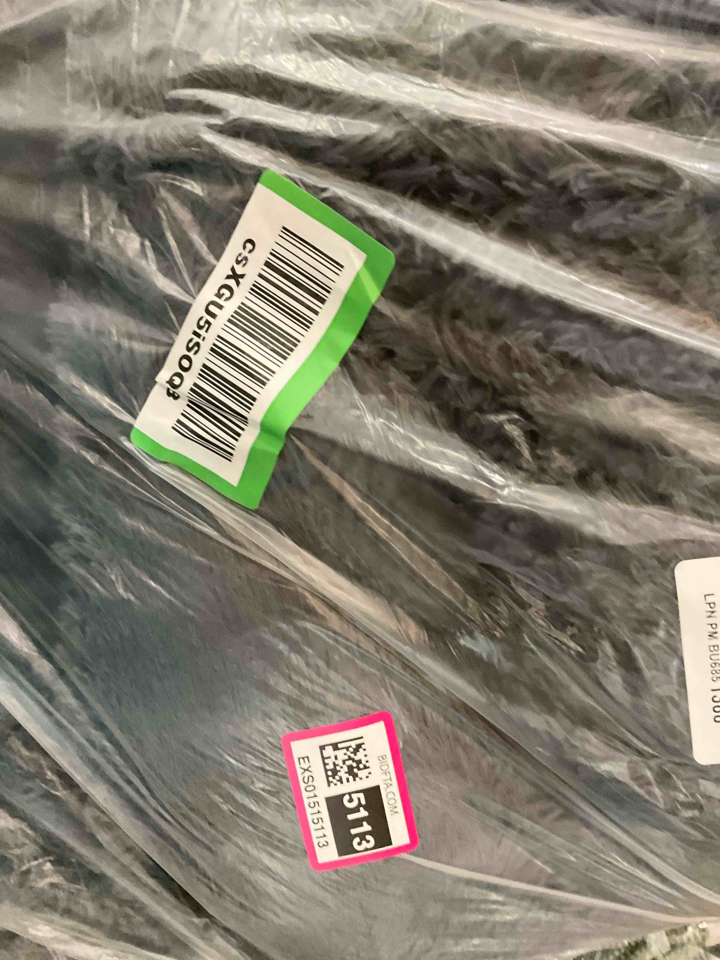 https://s3.amazonaws.com/lotting-images-prod/BargainHunt/EXS01515113_1716310460840.jpeg