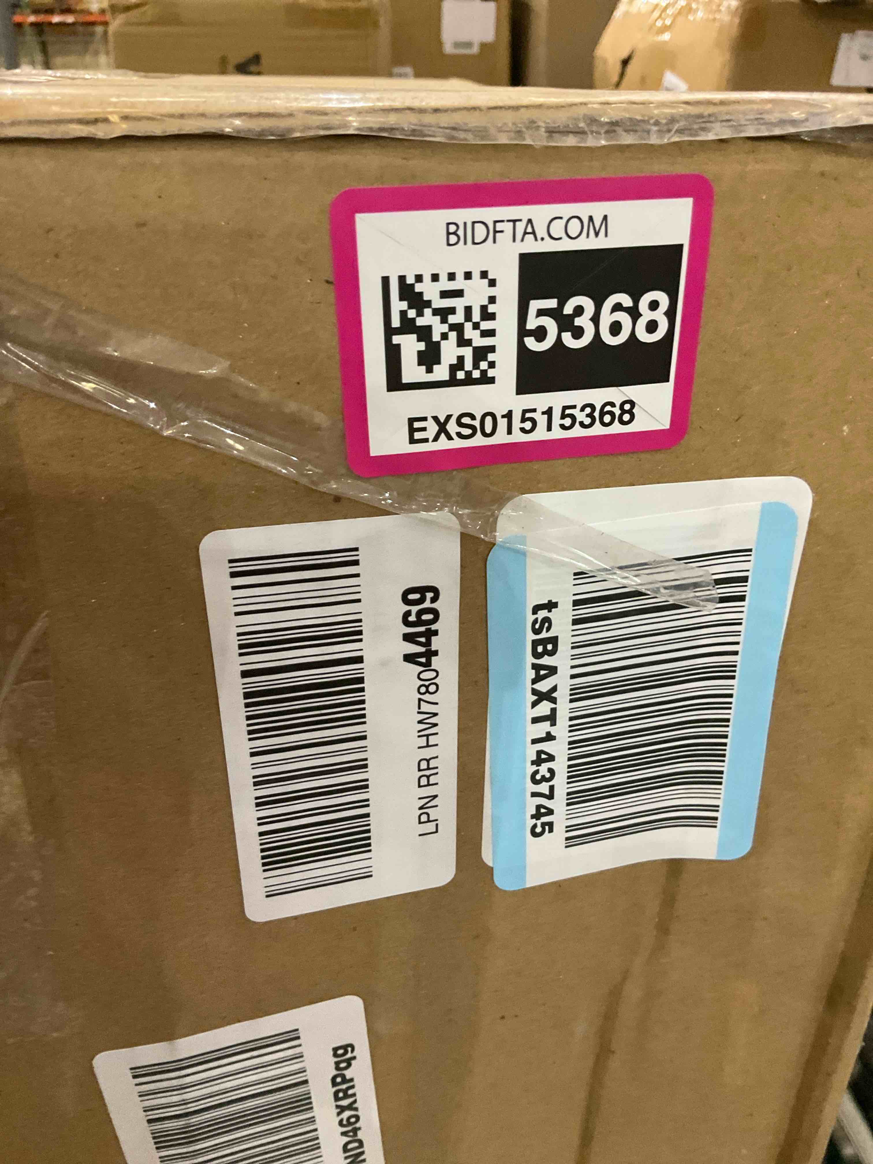 https://s3.amazonaws.com/lotting-images-prod/BargainHunt/EXS01515368_1716486809313.jpeg