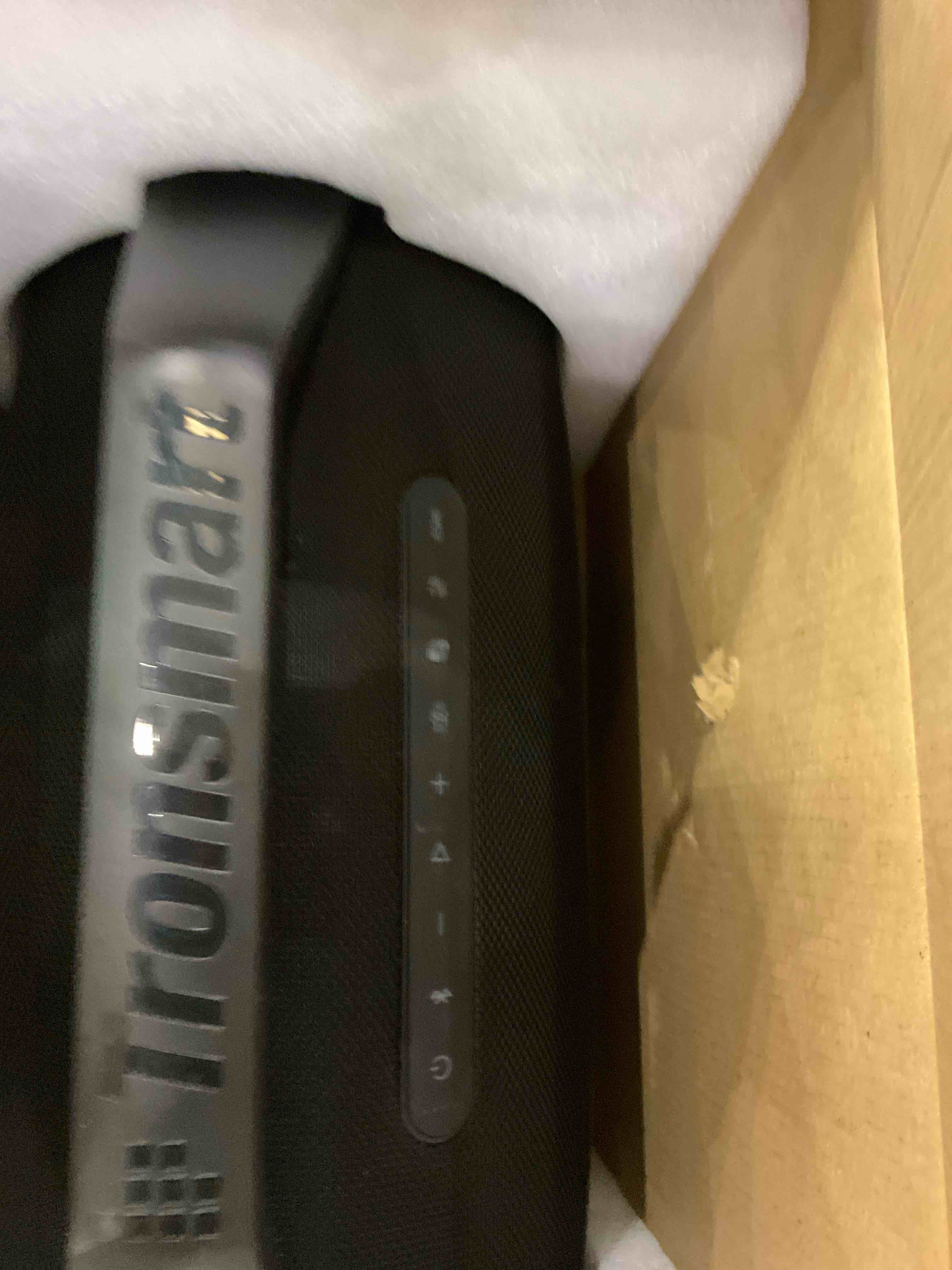 https://s3.amazonaws.com/lotting-images-prod/BargainHunt/EXS01515466_1716898893015.jpeg