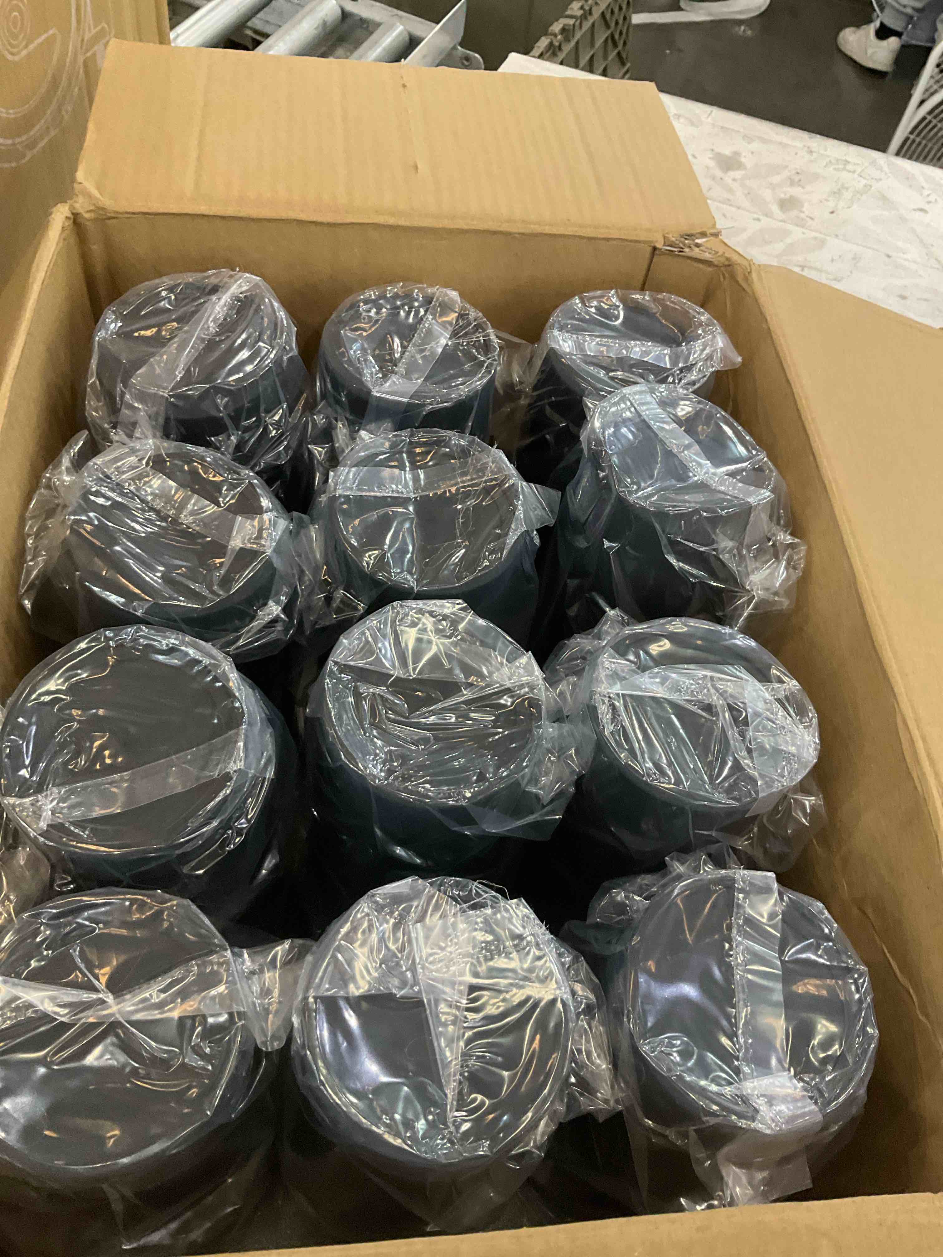 https://s3.amazonaws.com/lotting-images-prod/BargainHunt/EXS01515649_1716390443009.jpeg