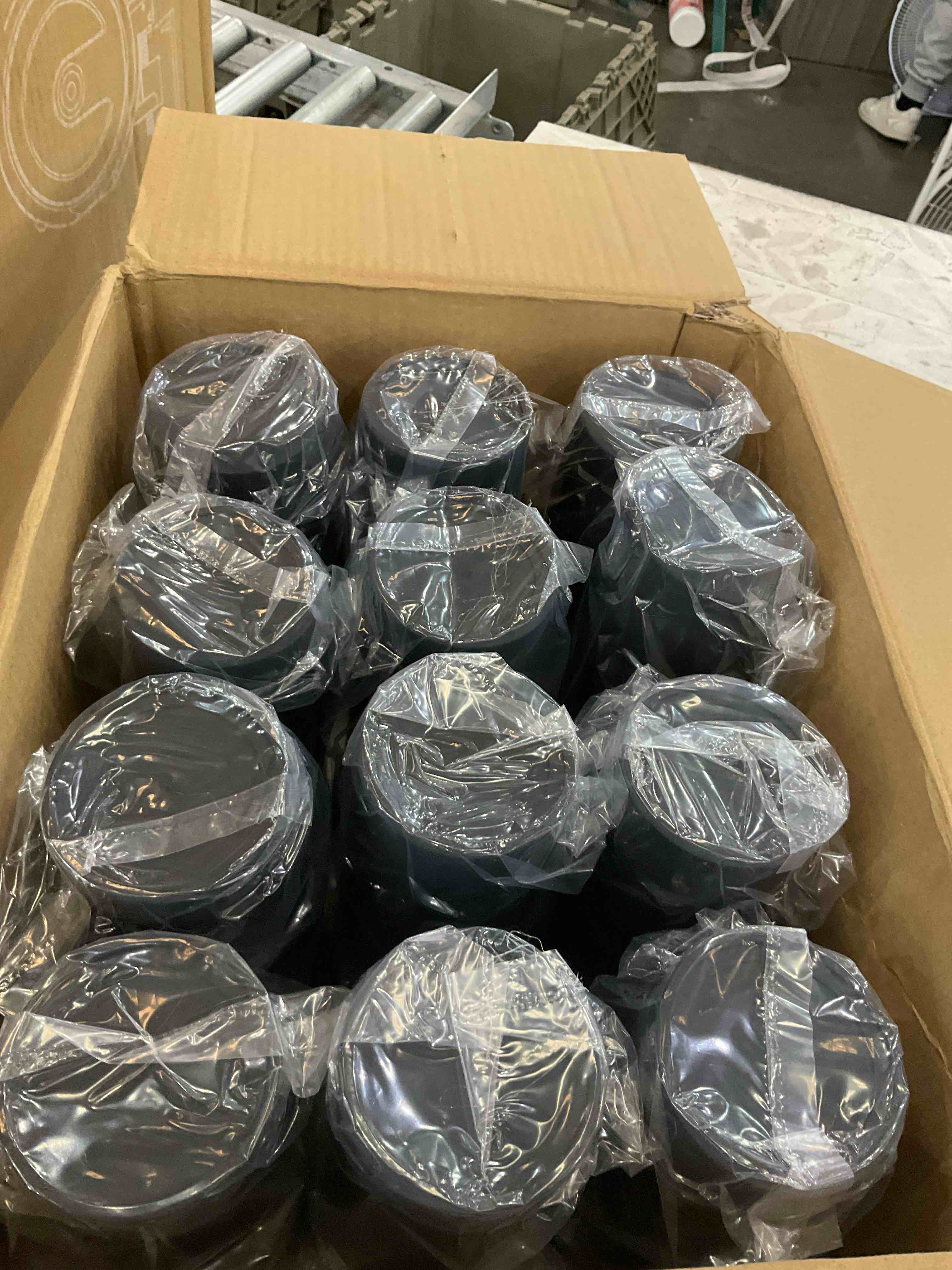 https://s3.amazonaws.com/lotting-images-prod/BargainHunt/EXS01515649_1716390443986.jpeg