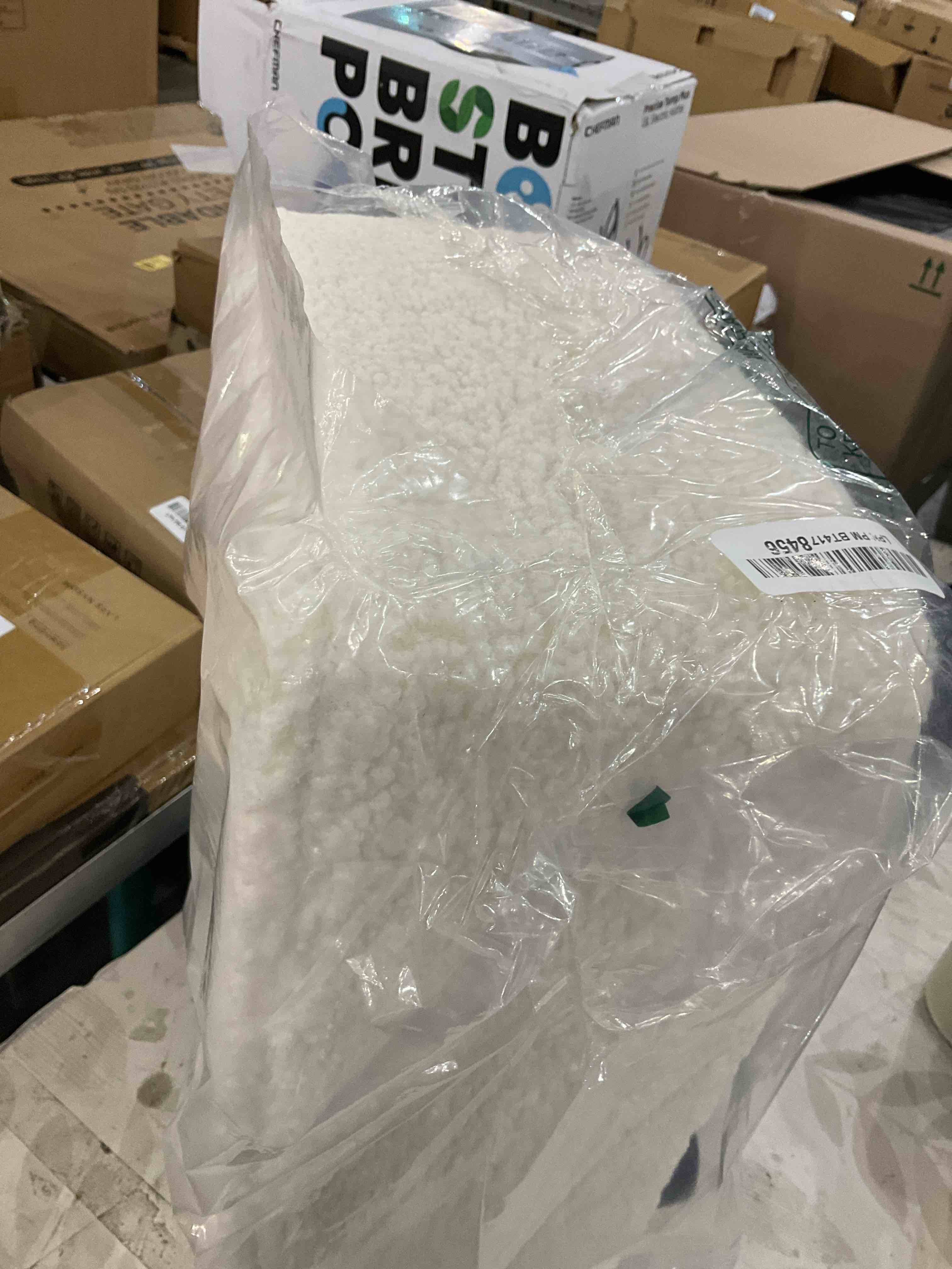 https://s3.amazonaws.com/lotting-images-prod/BargainHunt/EXS01515756_1716466086258.jpeg