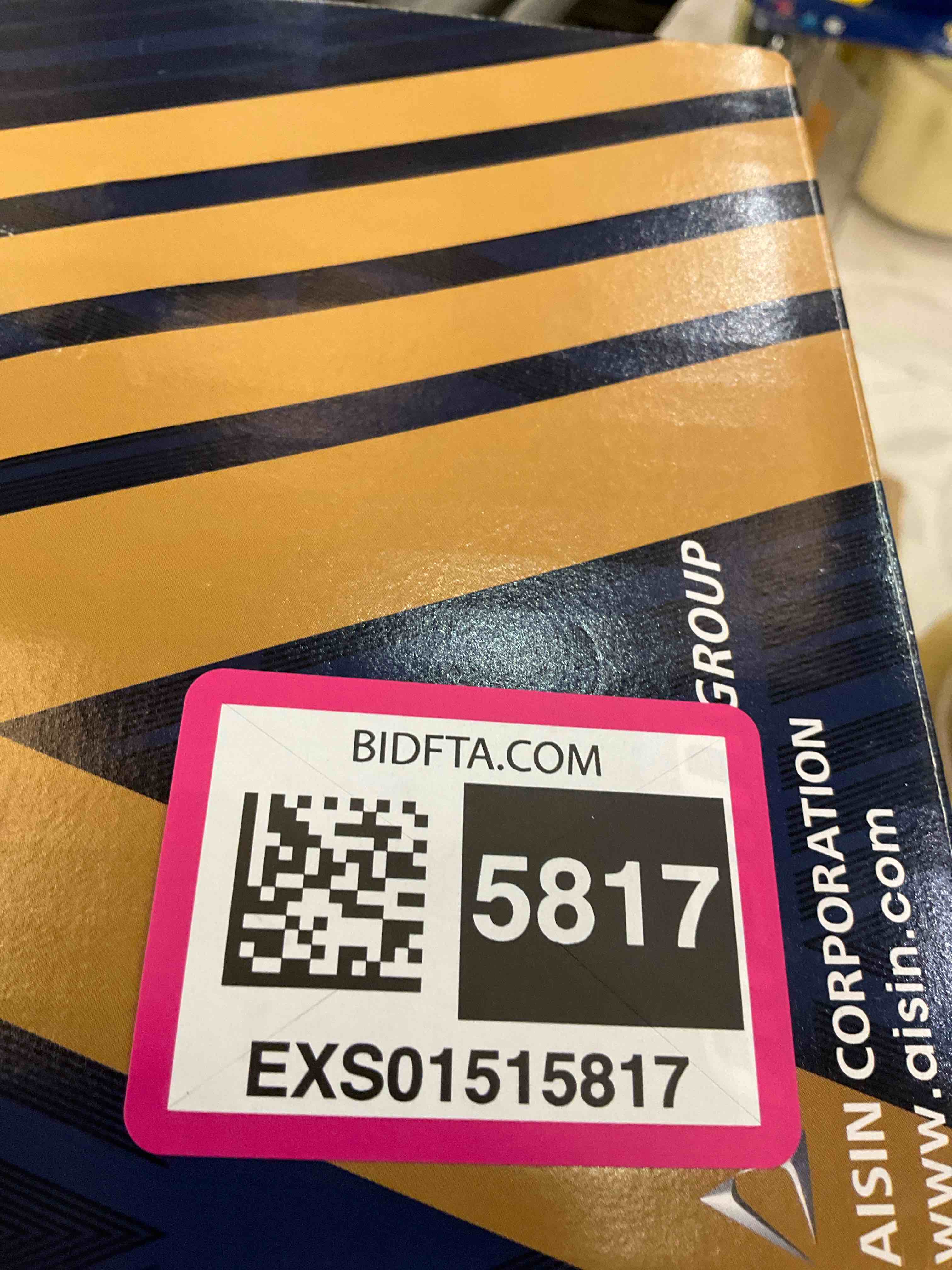 https://s3.amazonaws.com/lotting-images-prod/BargainHunt/EXS01515817_1716474141953.jpeg