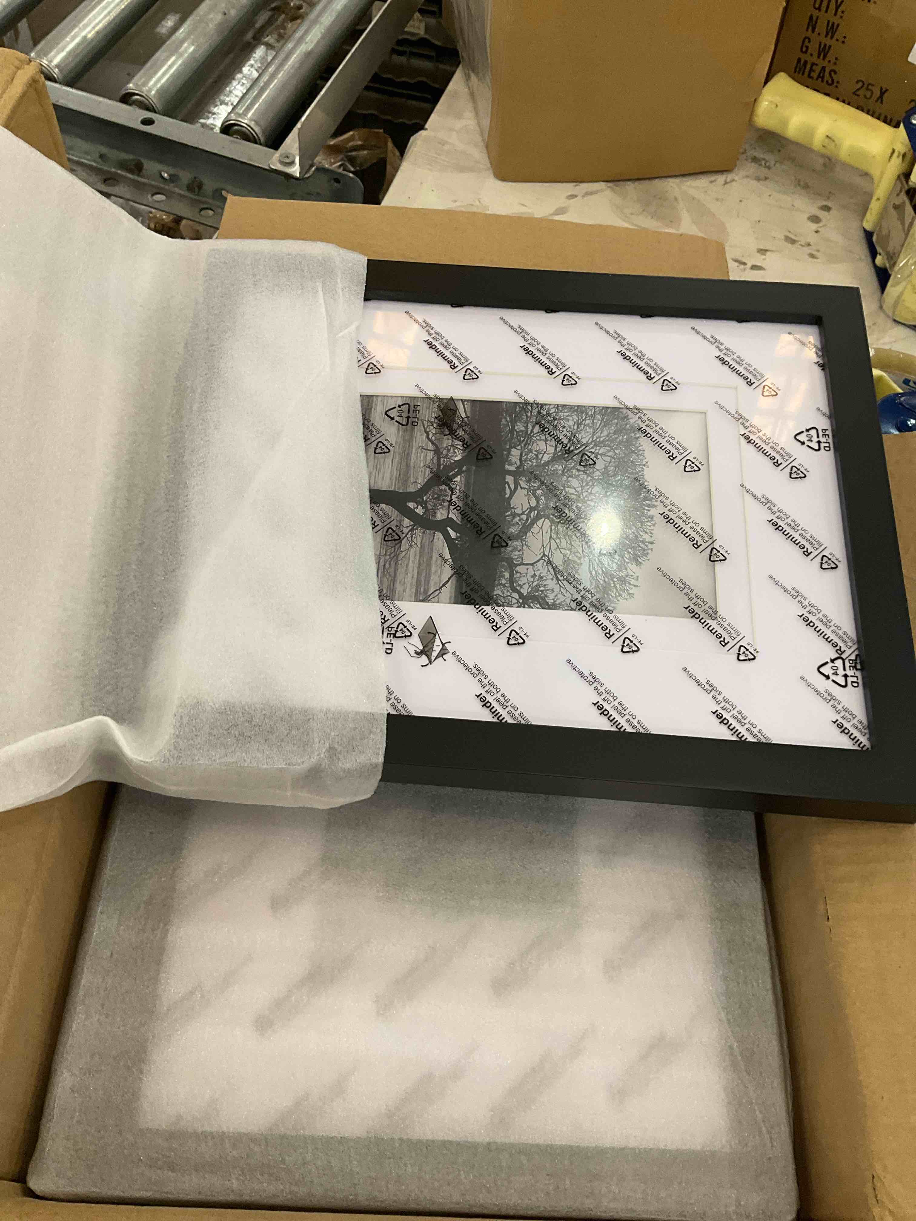 https://s3.amazonaws.com/lotting-images-prod/BargainHunt/EXS01515818_1716474191980.jpeg