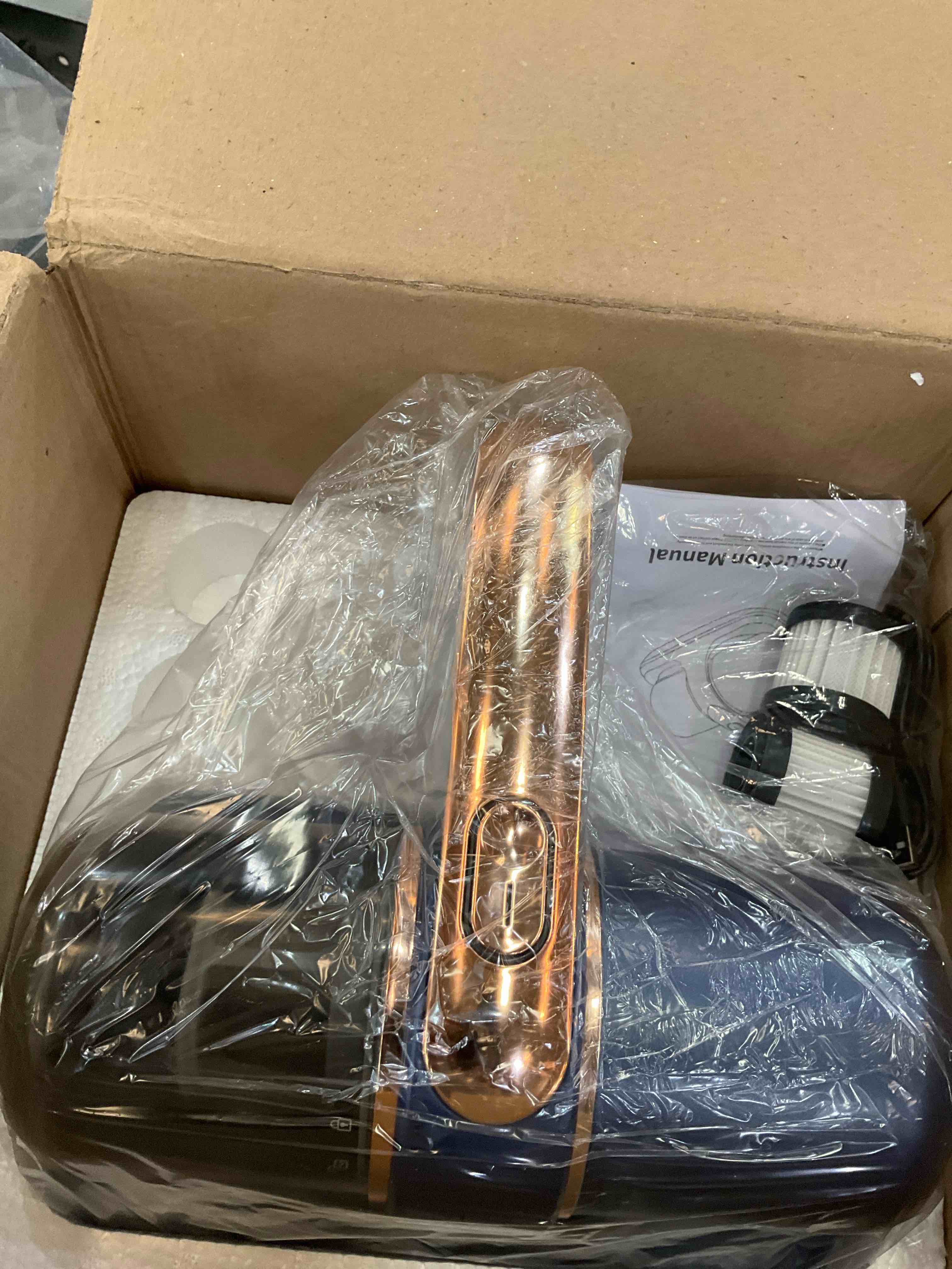 https://s3.amazonaws.com/lotting-images-prod/BargainHunt/EXS01515819_1716474344995.jpeg