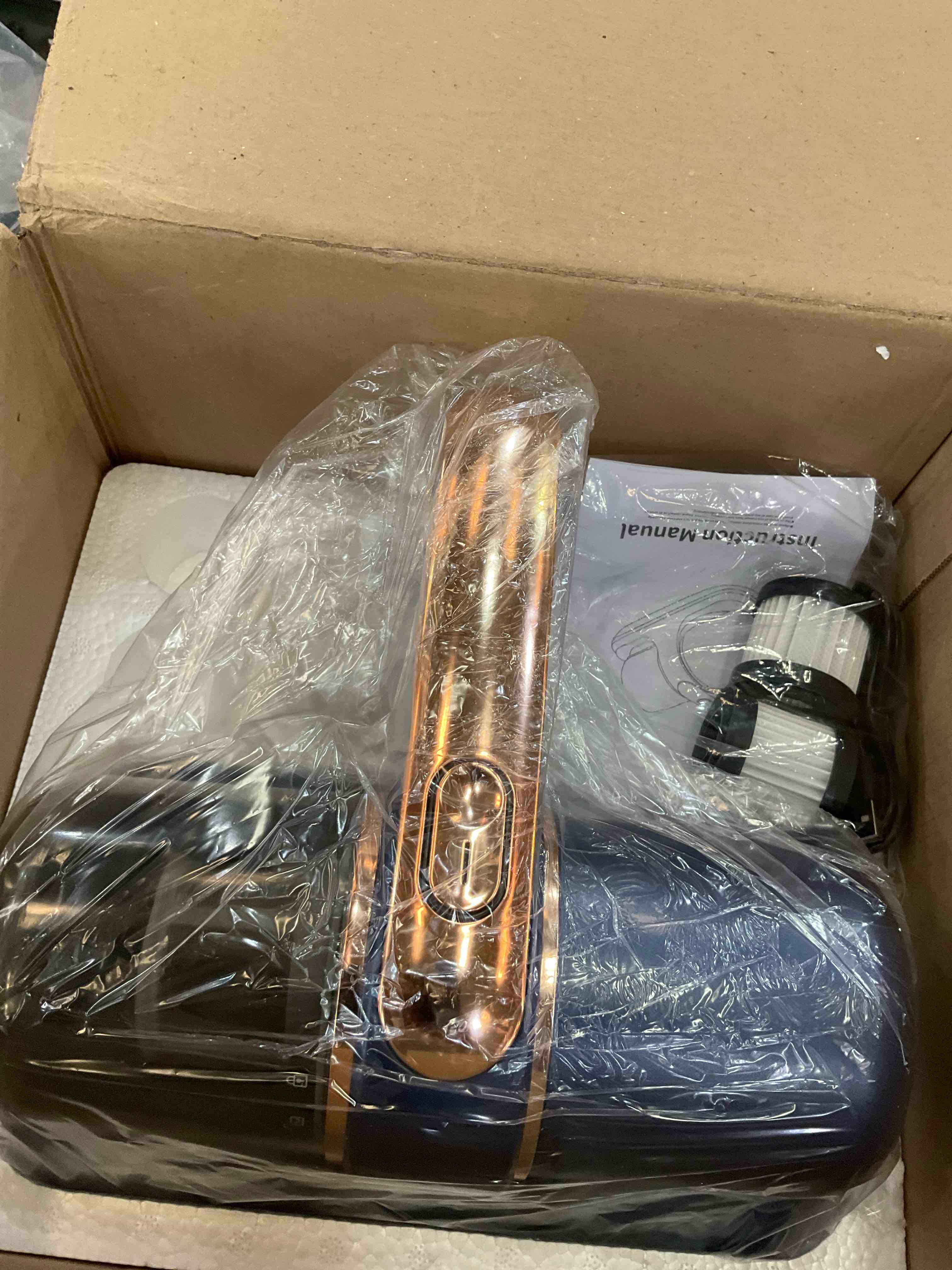 https://s3.amazonaws.com/lotting-images-prod/BargainHunt/EXS01515819_1716474346963.jpeg