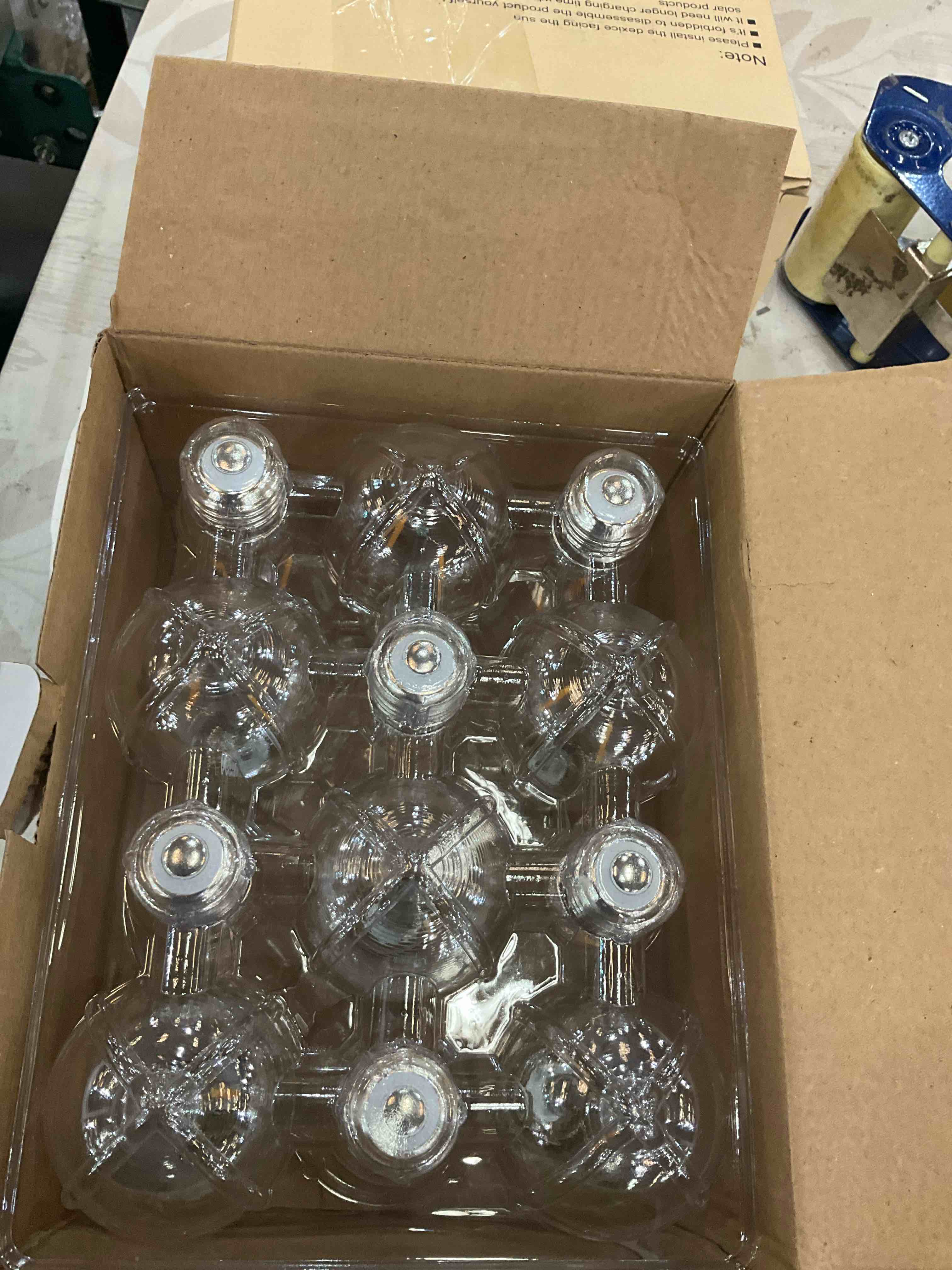 https://s3.amazonaws.com/lotting-images-prod/BargainHunt/EXS01515831_1716475688787.jpeg