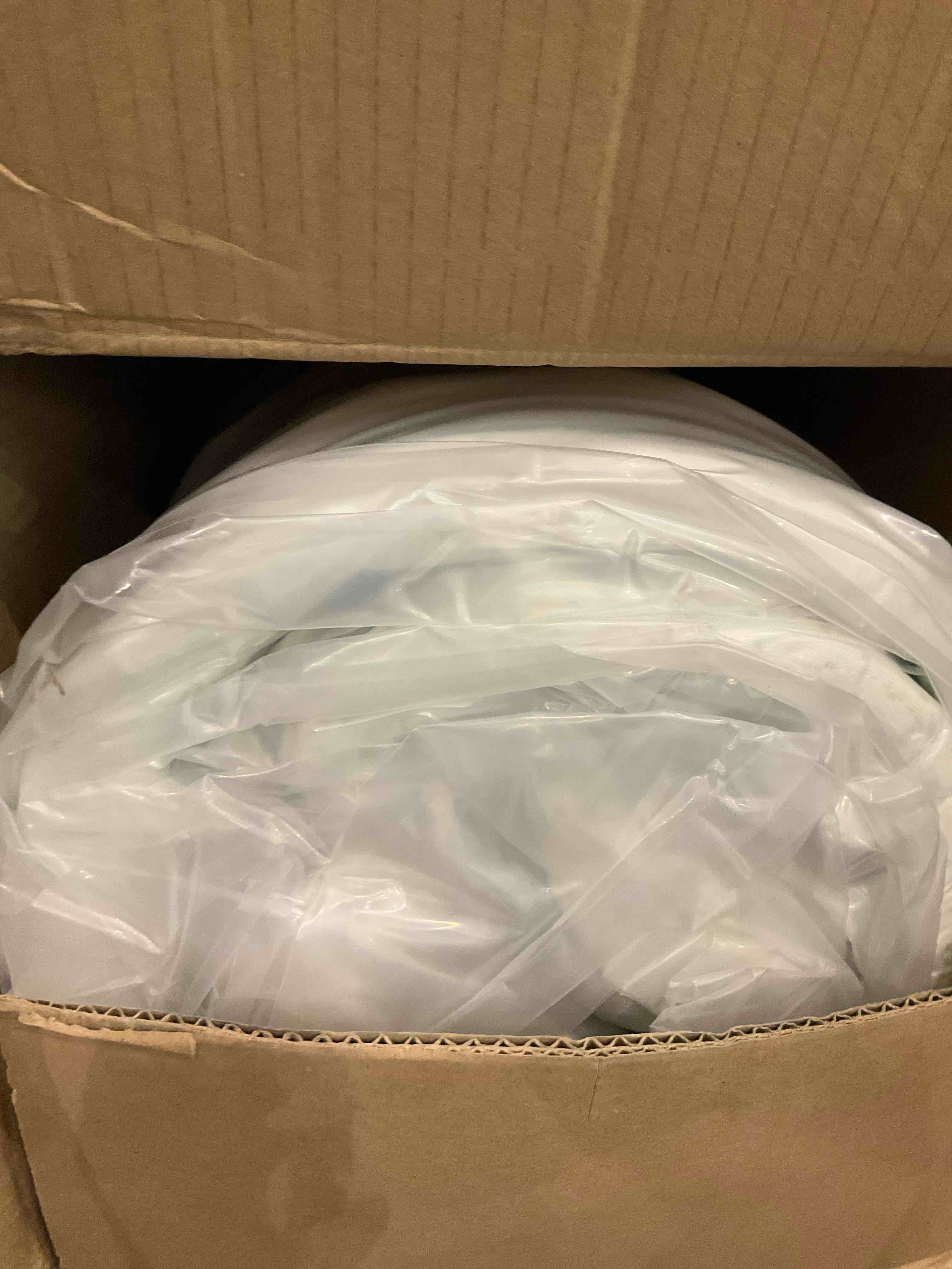 https://s3.amazonaws.com/lotting-images-prod/BargainHunt/EXS01515951_1716552796996.jpeg