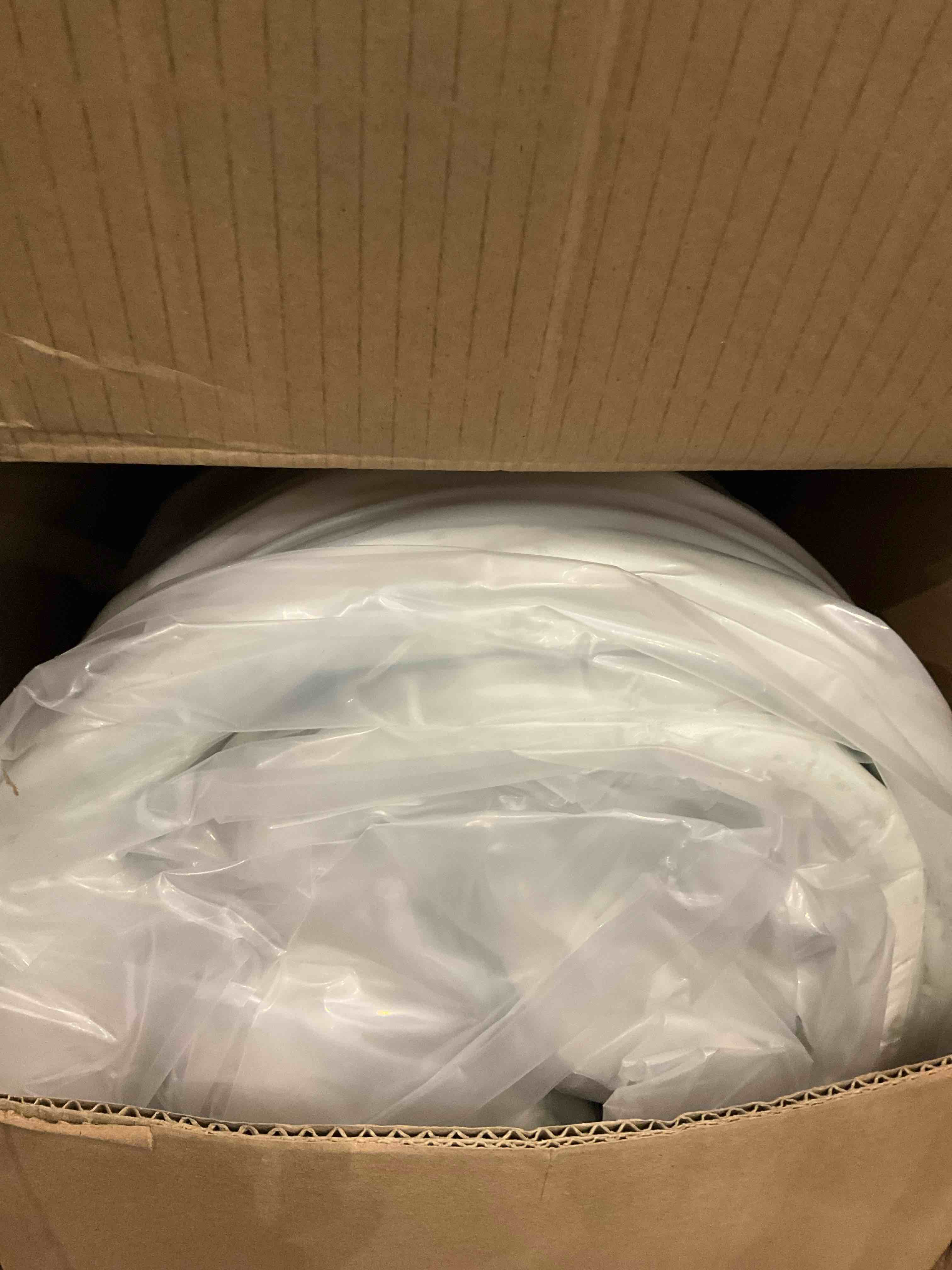 https://s3.amazonaws.com/lotting-images-prod/BargainHunt/EXS01515951_1716552799210.jpeg