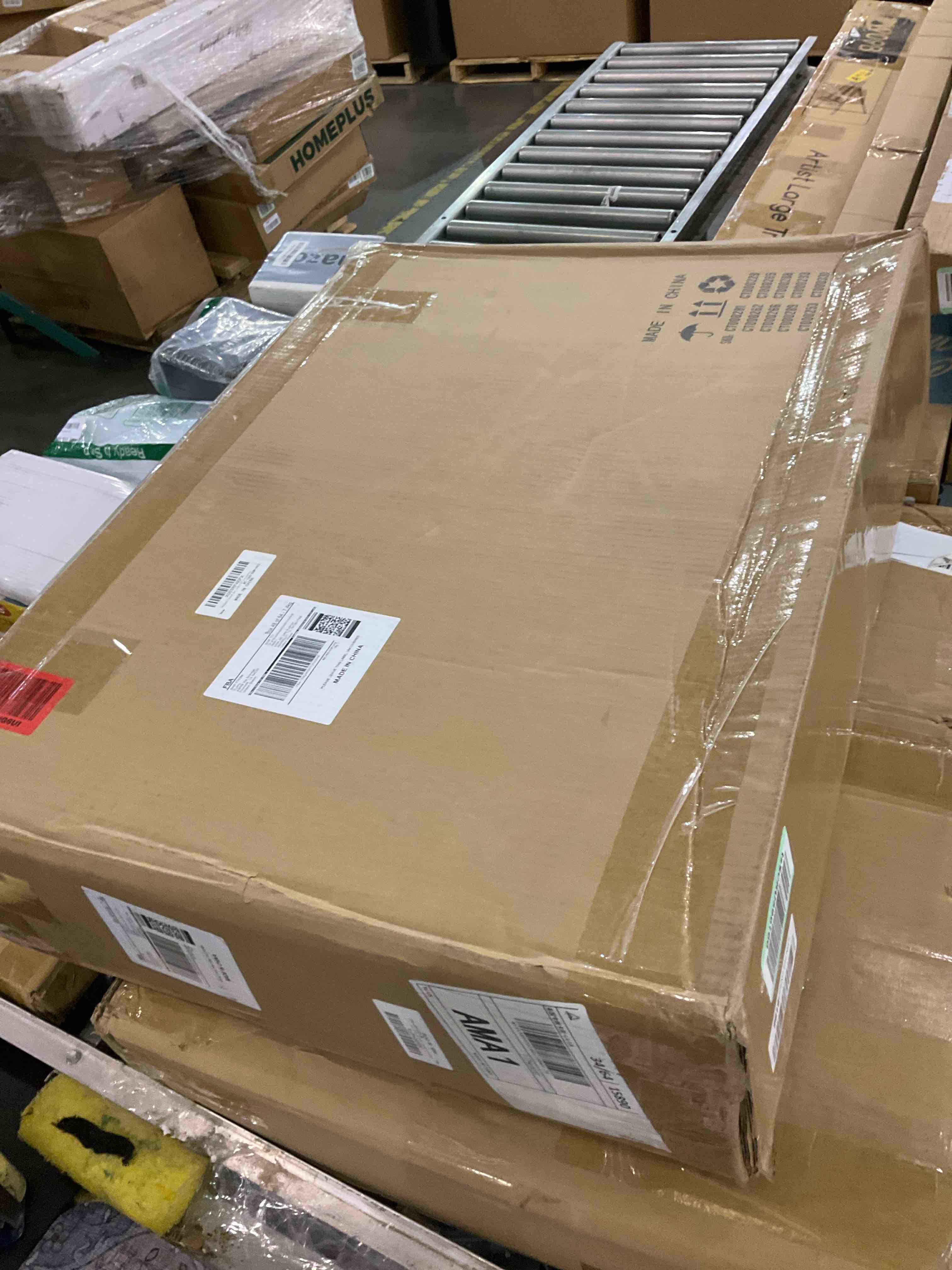 https://s3.amazonaws.com/lotting-images-prod/BargainHunt/EXS01516114_1716564734023.jpeg