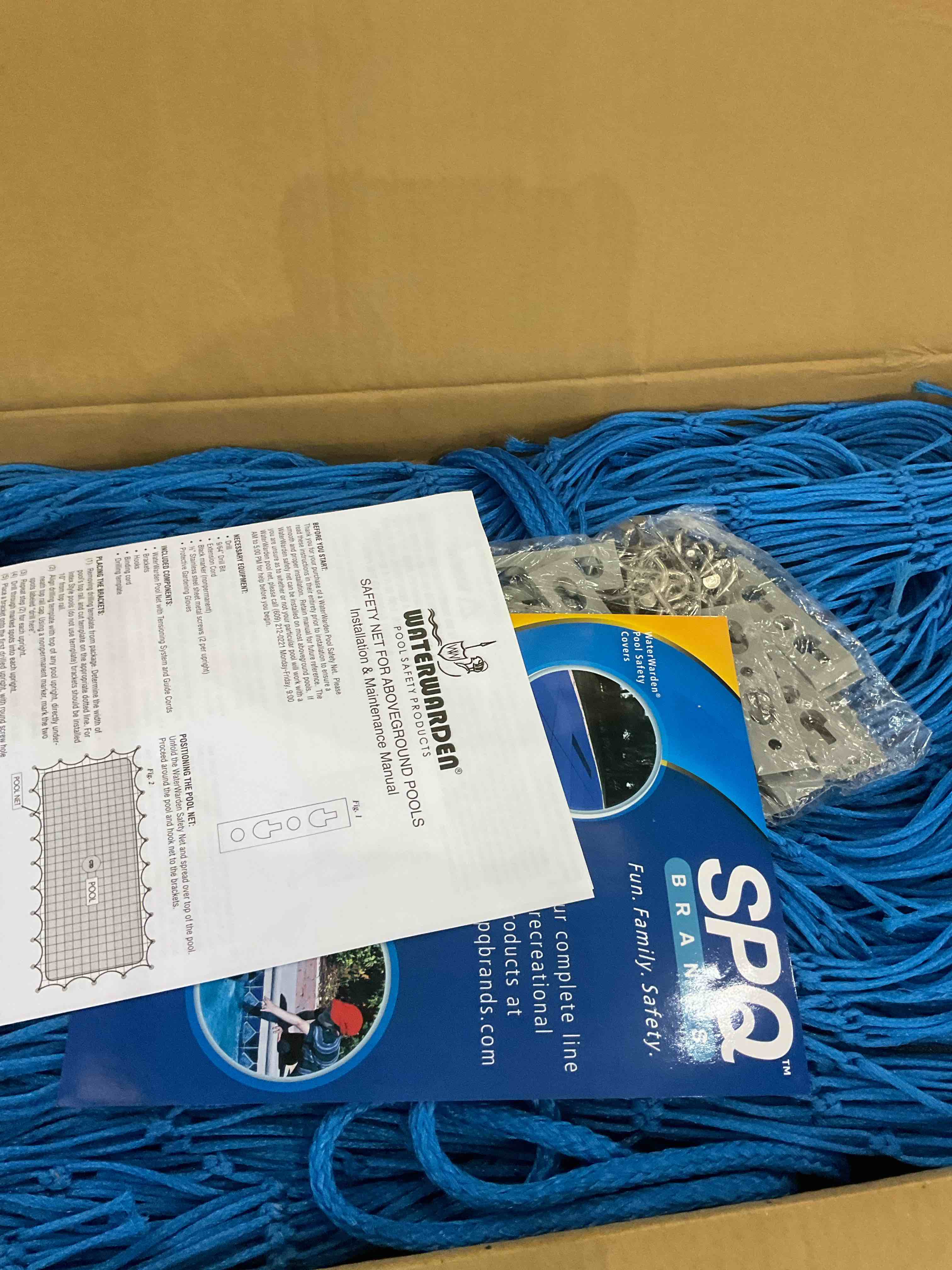 https://s3.amazonaws.com/lotting-images-prod/BargainHunt/EXS01516619_1716378067881.jpeg