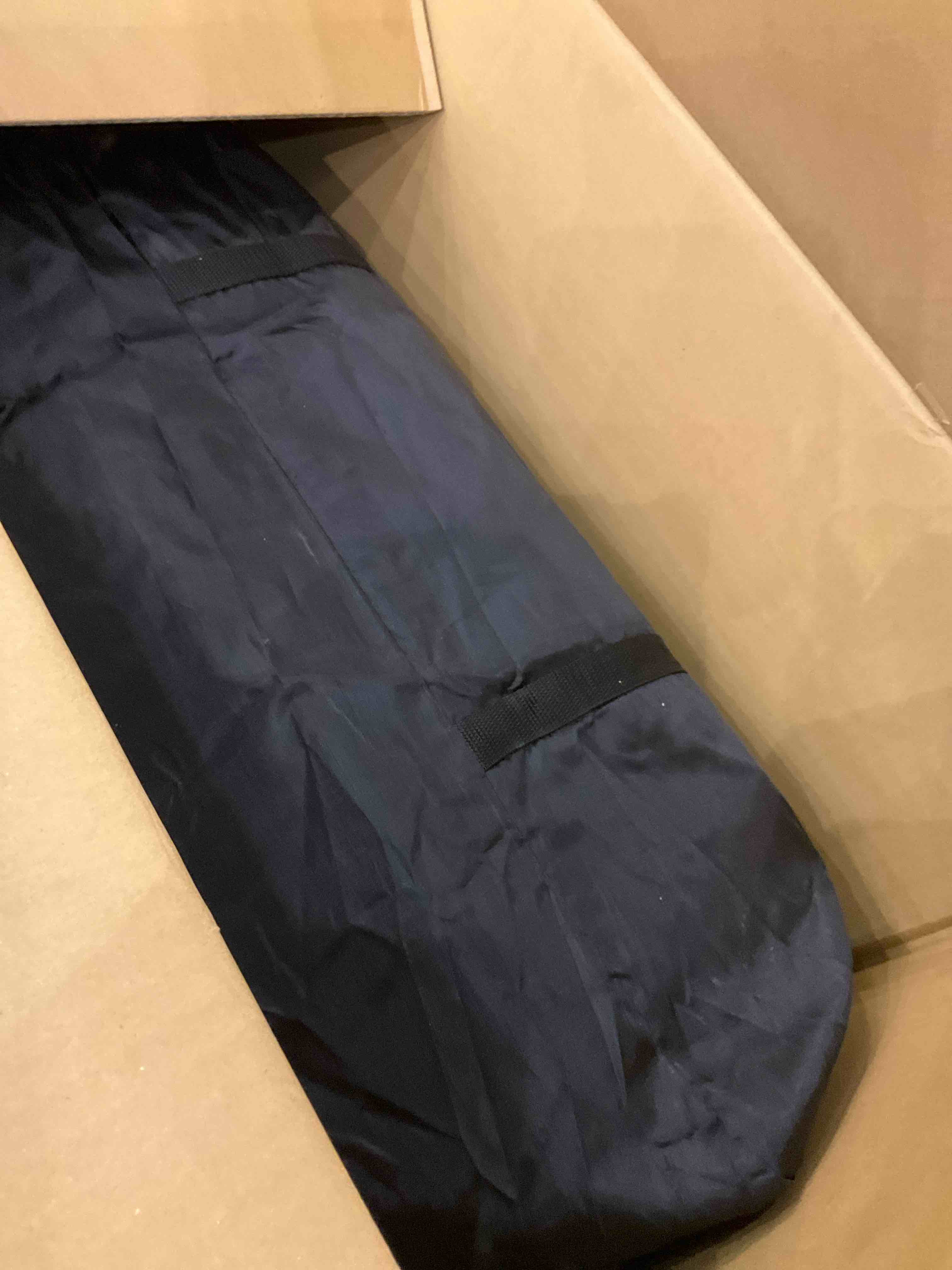 https://s3.amazonaws.com/lotting-images-prod/BargainHunt/EXS01517057_1715960429024.jpeg