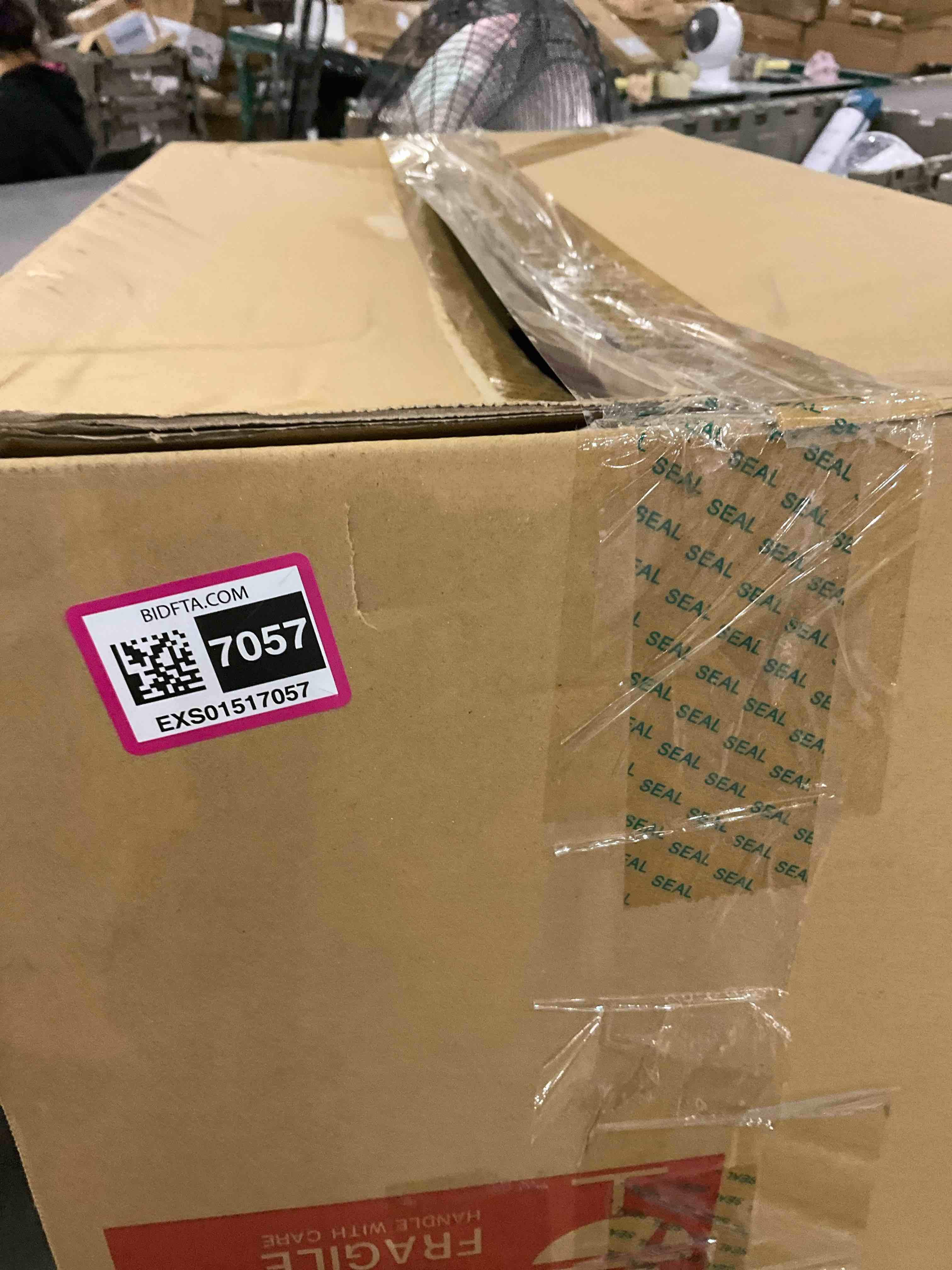 https://s3.amazonaws.com/lotting-images-prod/BargainHunt/EXS01517057_1715960450673.jpeg