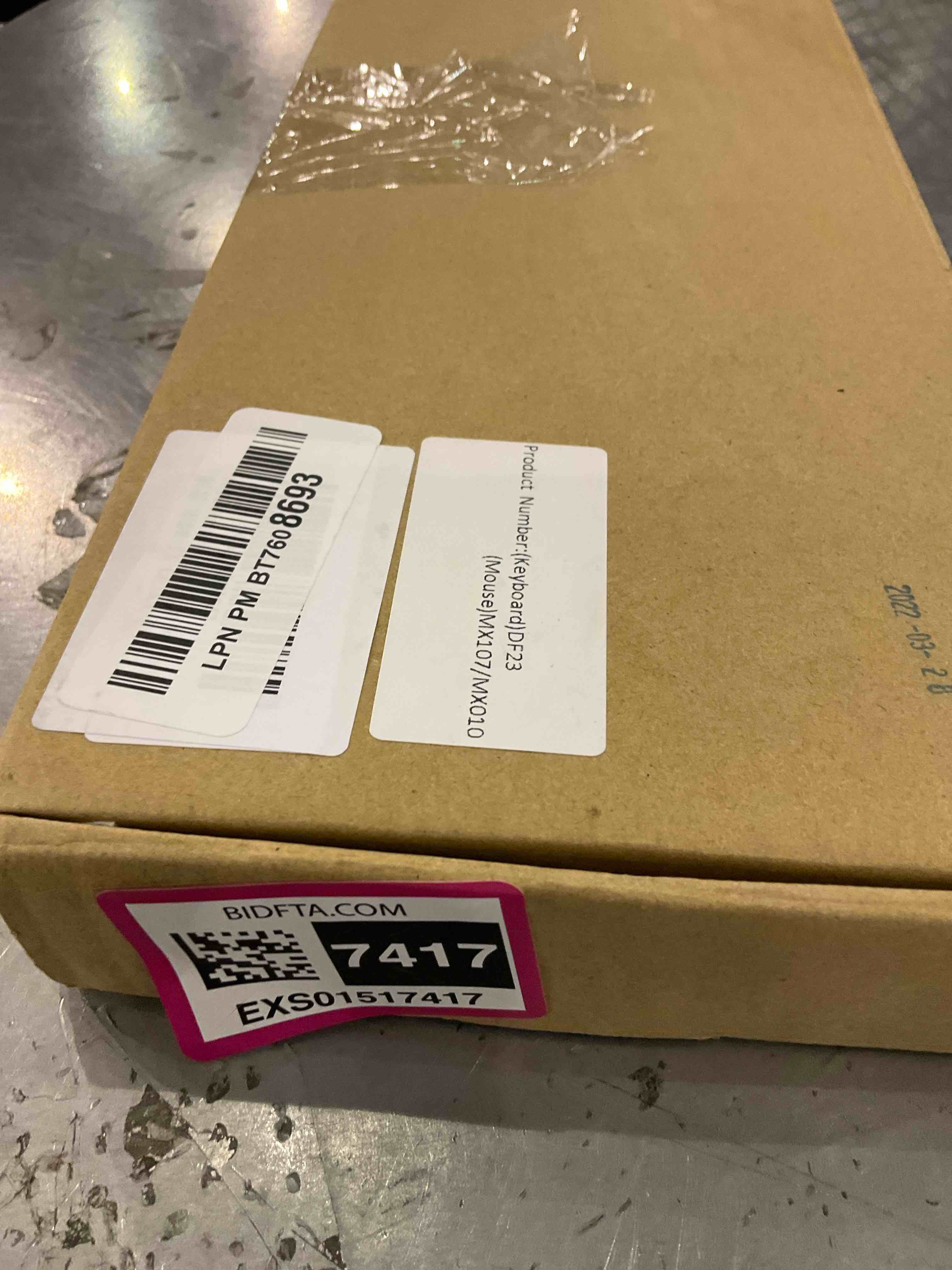 https://s3.amazonaws.com/lotting-images-prod/BargainHunt/EXS01517417_1716290170789.jpeg