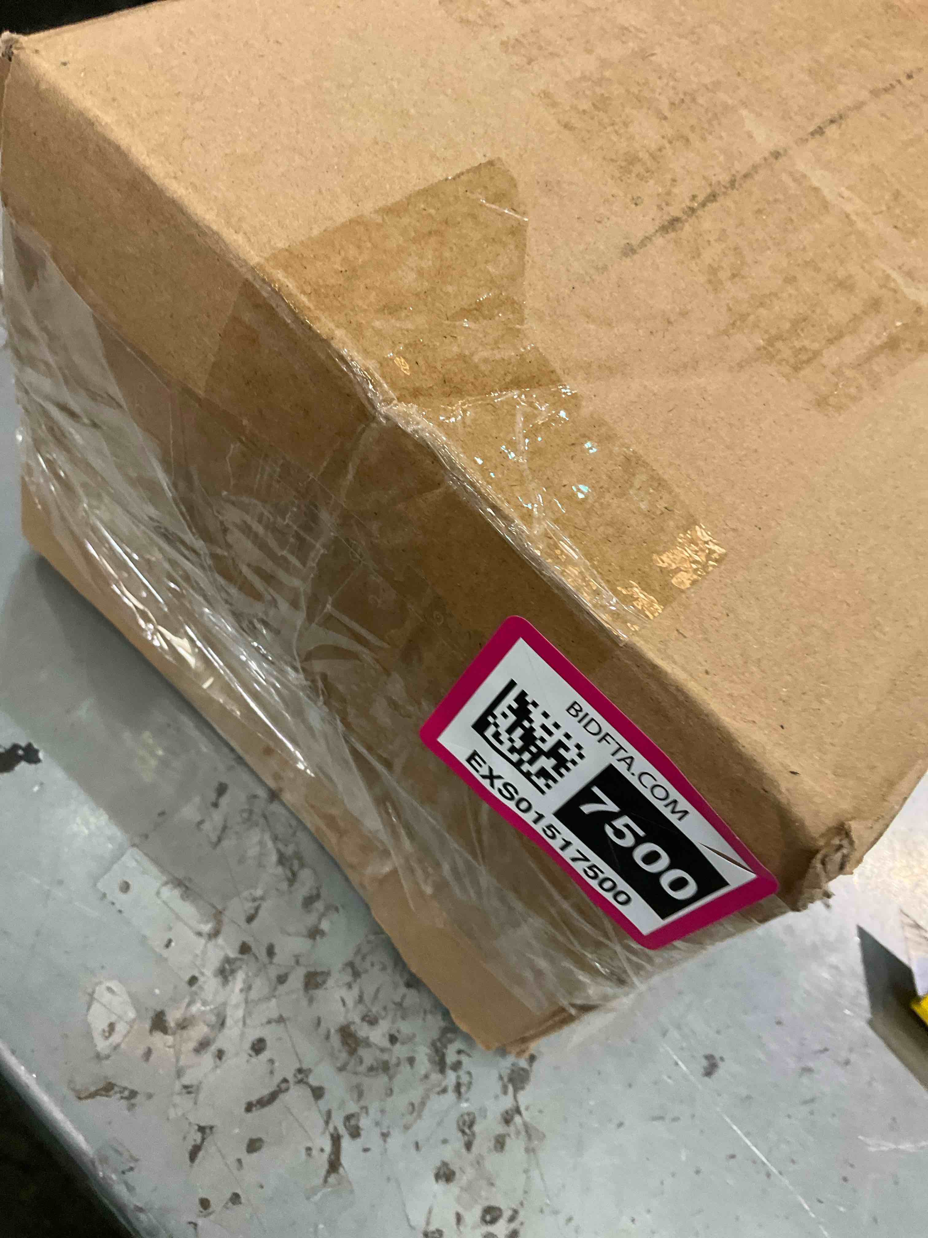 https://s3.amazonaws.com/lotting-images-prod/BargainHunt/EXS01517500_1716311555095.jpeg